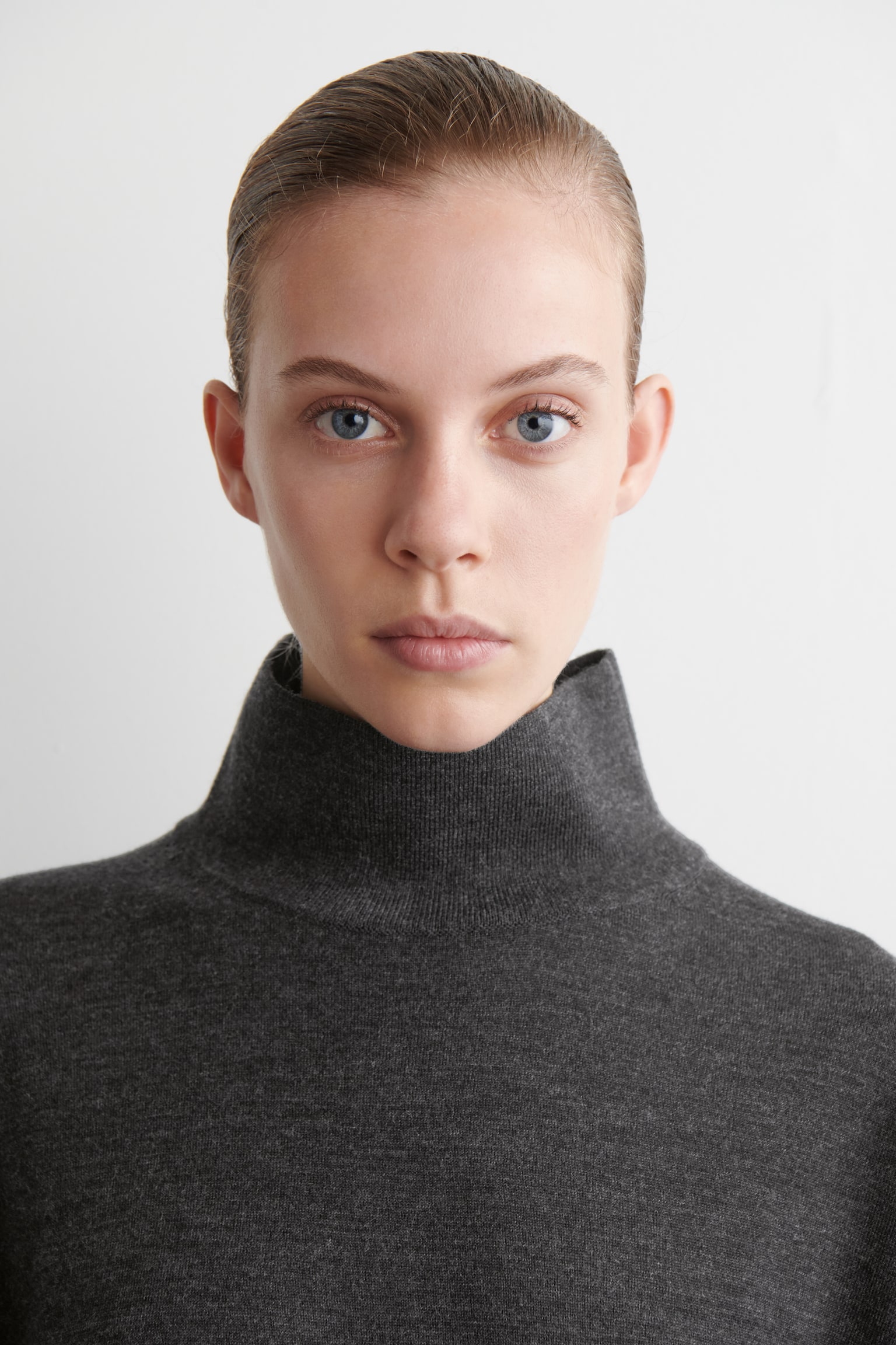 ROLLKRAGENPULLOVER AUS MERINOWOLLE - DUNKELGRAU MELIERT - 5