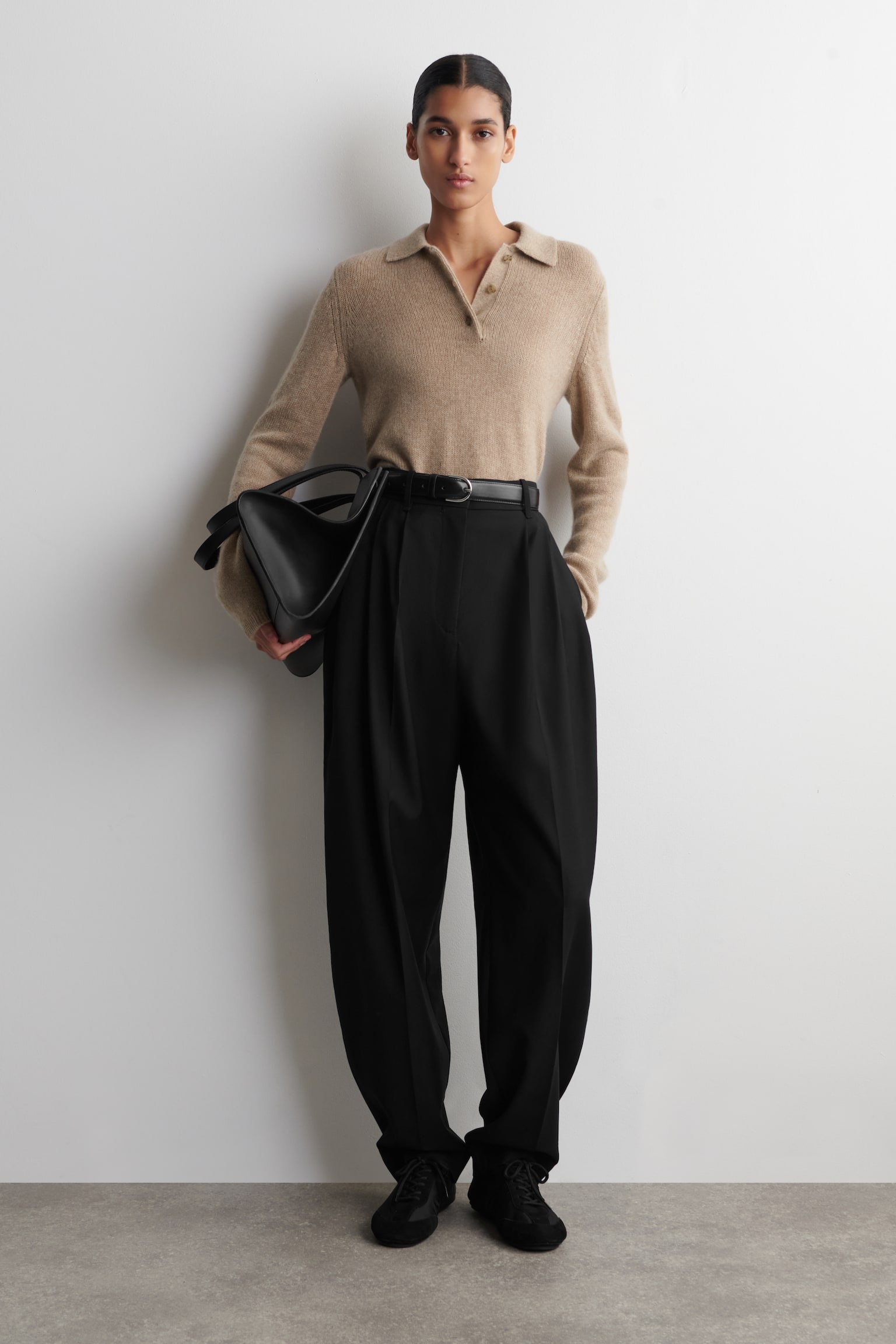 BALLERINAS AUS VELOURSLEDER UND NYLON - SCHWARZ/BORDEAUX - 1