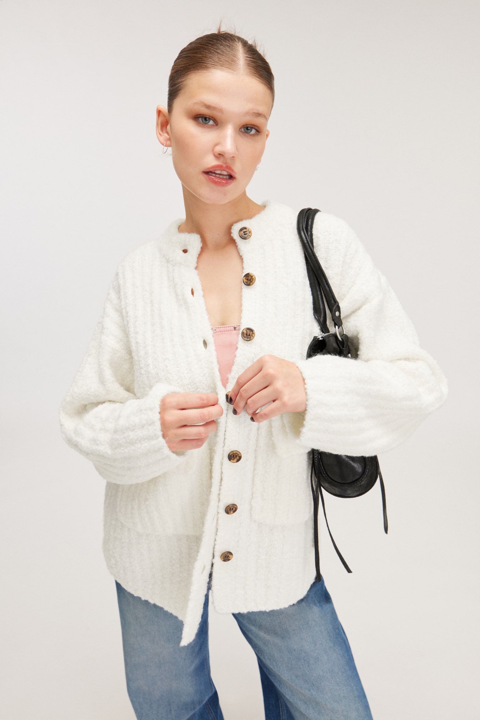 Loose Knitted Cardigan - Dusty White/Dusty Grey - 4