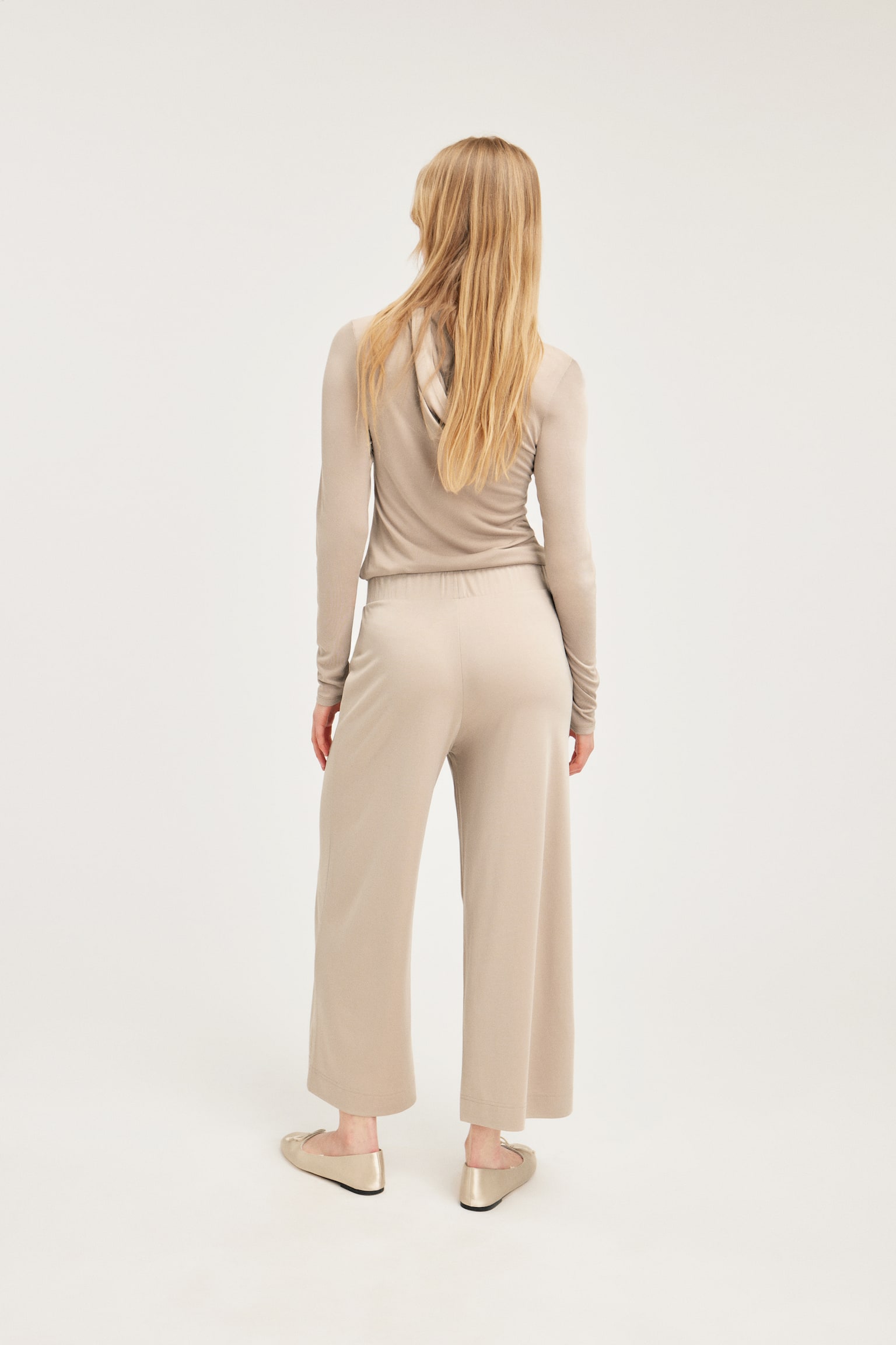 Wide leg super-soft trousers - Beige/Black/Black - 3