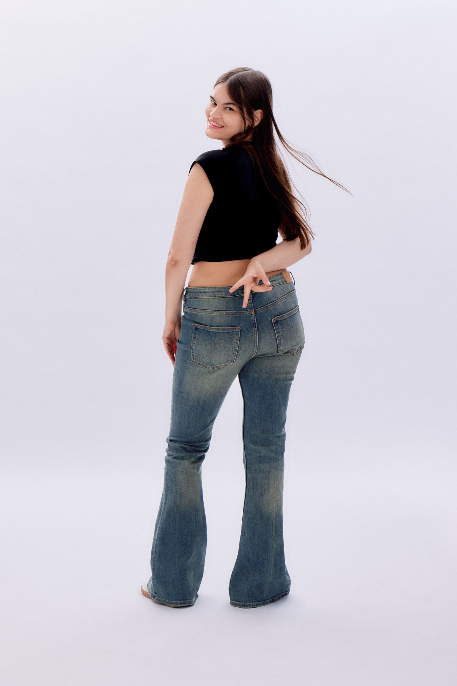 Katsumi Low Waist Flared Jeans - Nikki Blue/Concrete Grey/Space Blue/Ocean Blue/Washed Black - 5