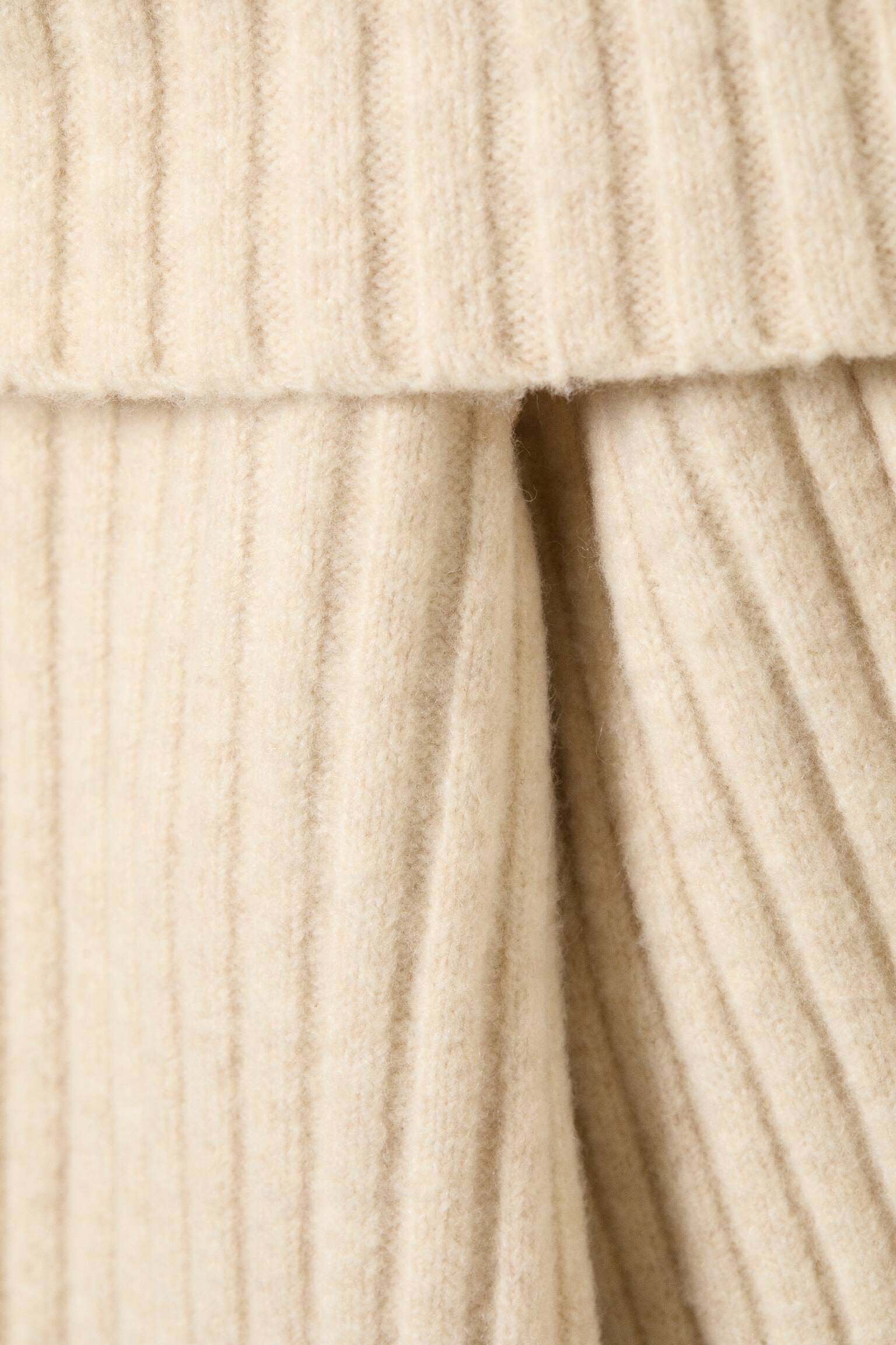 Off-Shoulder Ribbed Knitted Sweater - Light Beige/Grey Melange - 5