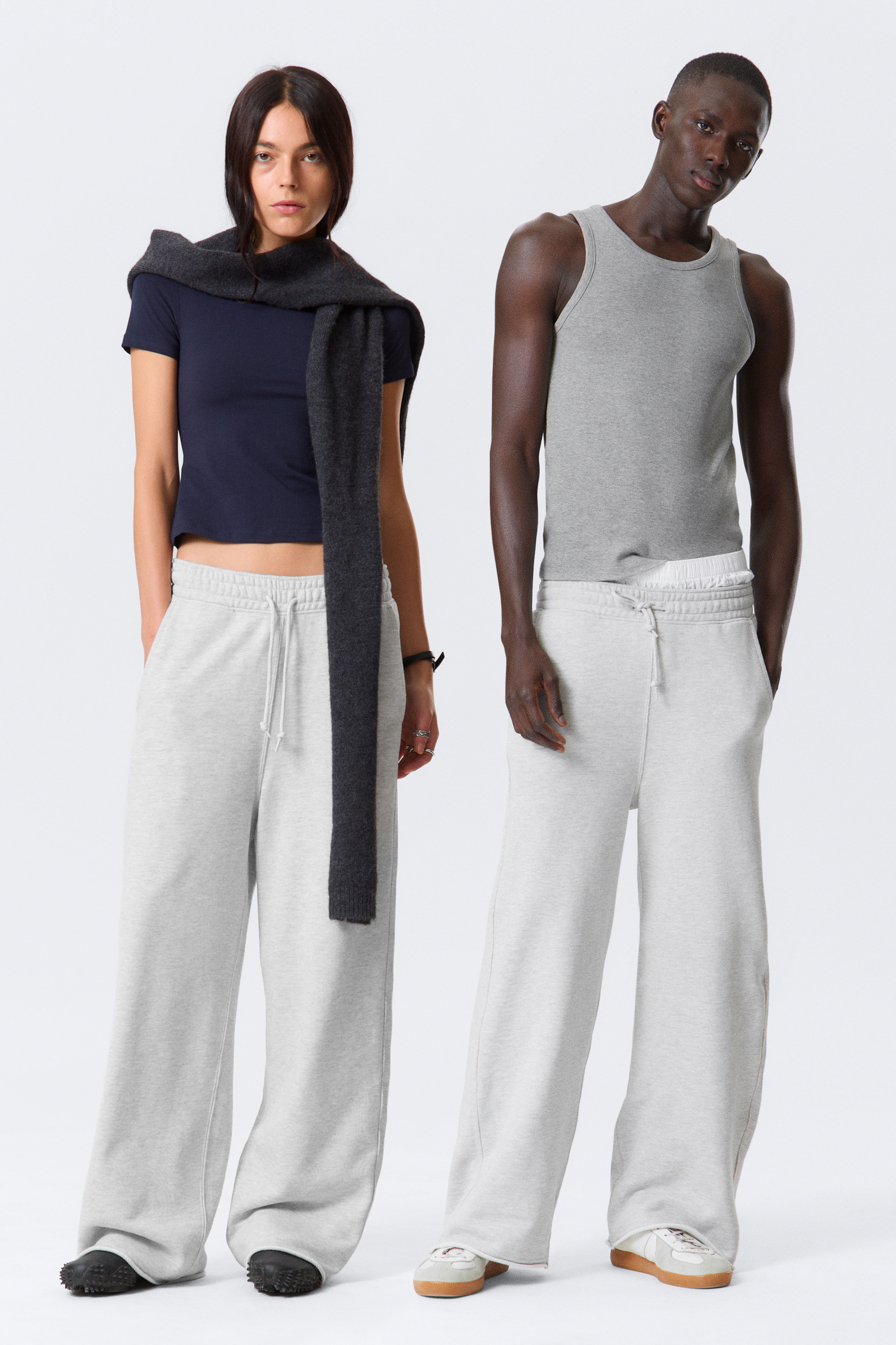 Astro Loose Terry Sweatpants - Light Dusty Grey/Black