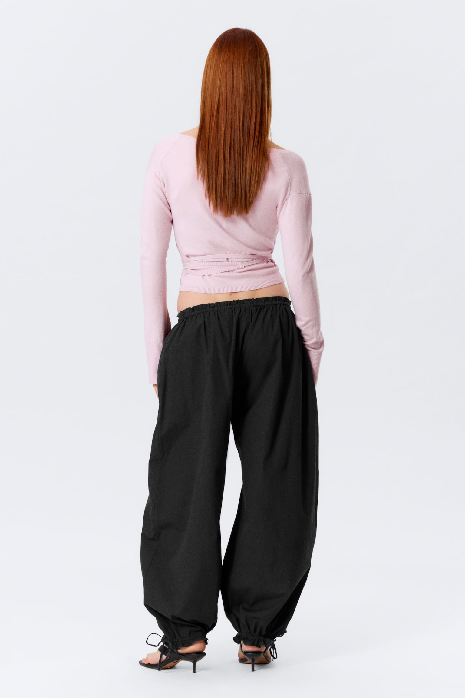 Low Rise Ruched Drawstring Trousers - Schwarz/Offwhite/Helles Khakigrün - 4