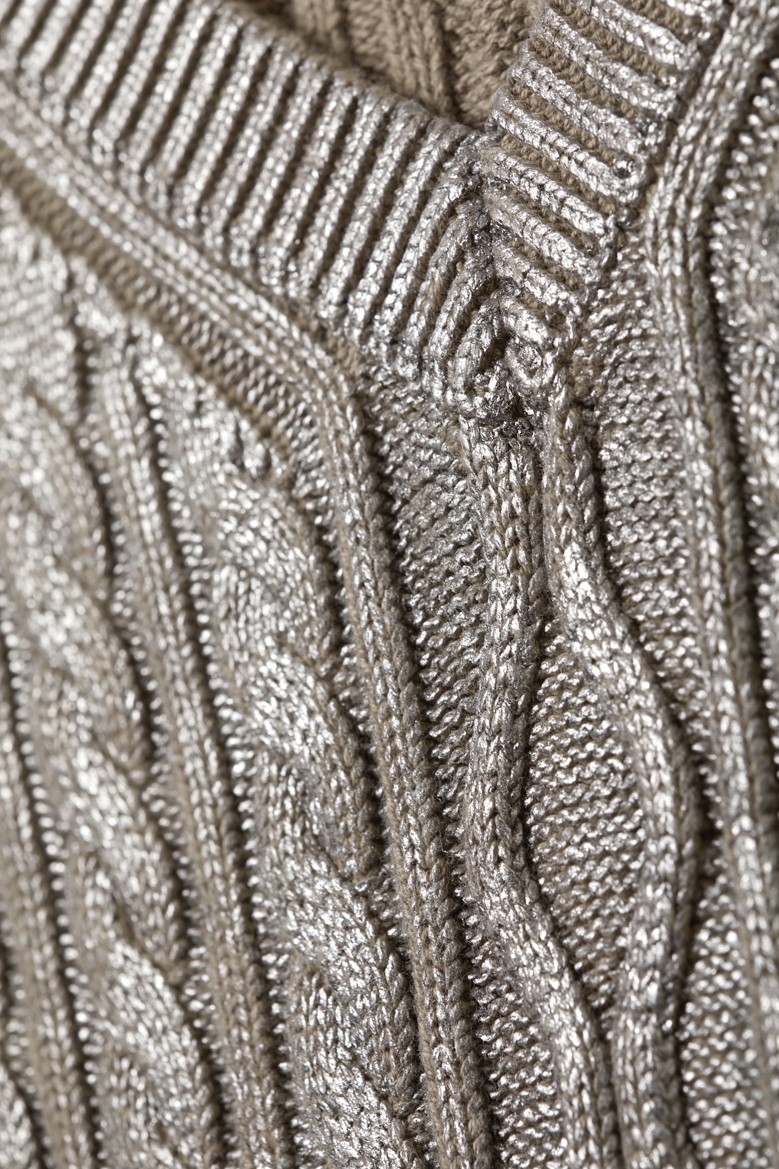 Metallic Cable-Knitted Vest - Metallic Mole - 3