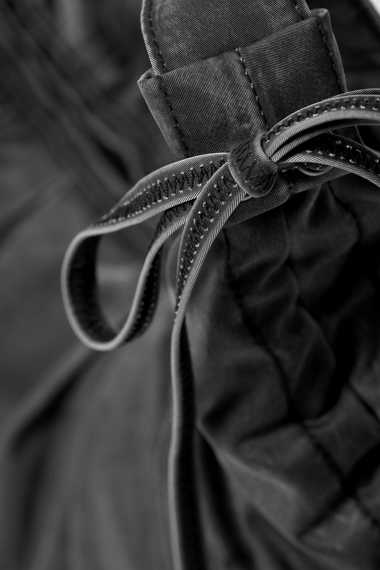 Ruched Crossbody Bag - Washed Black – Zwart - 3