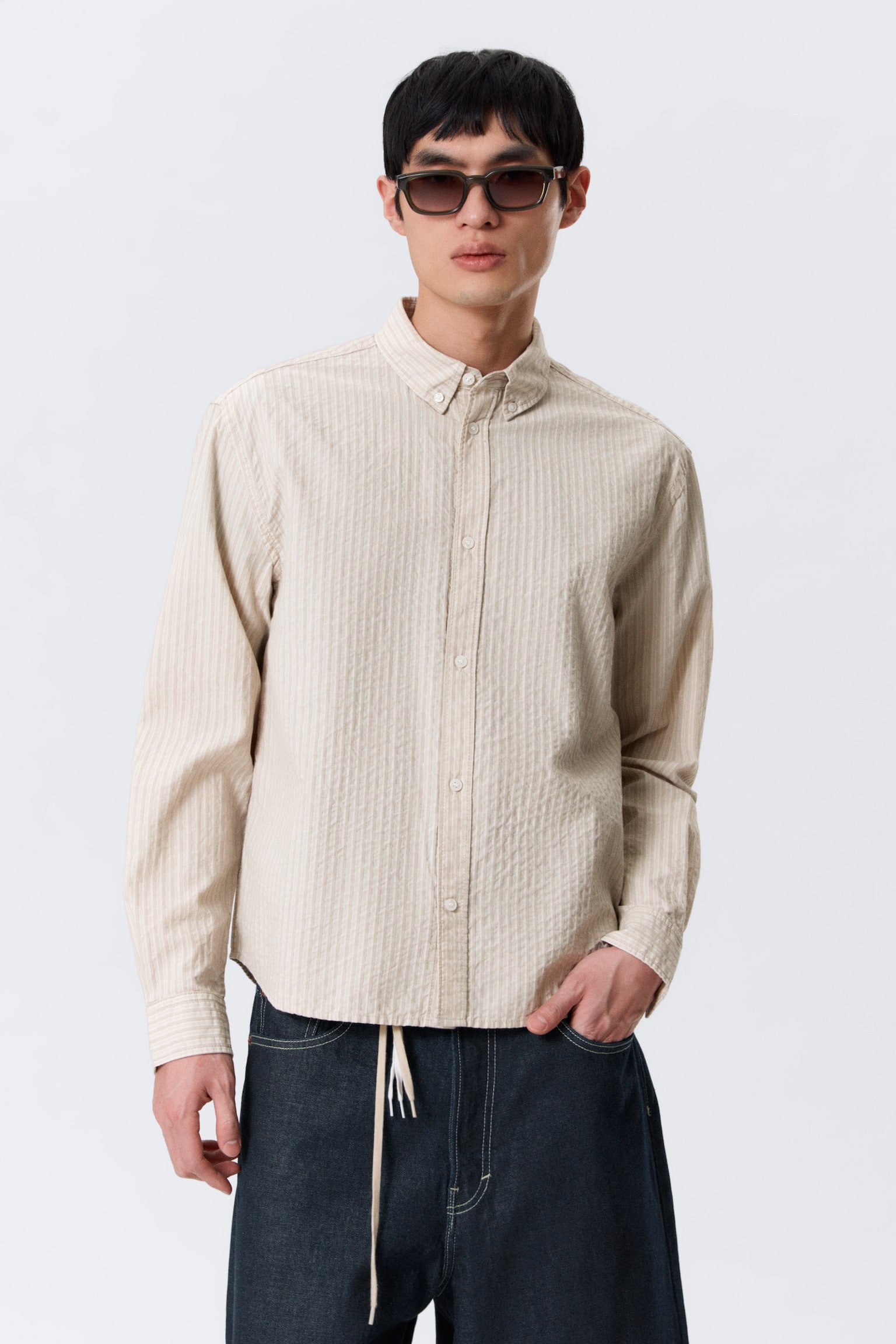 Afslappet stribet skjorte - Stribet beige/Stribet brun - 4