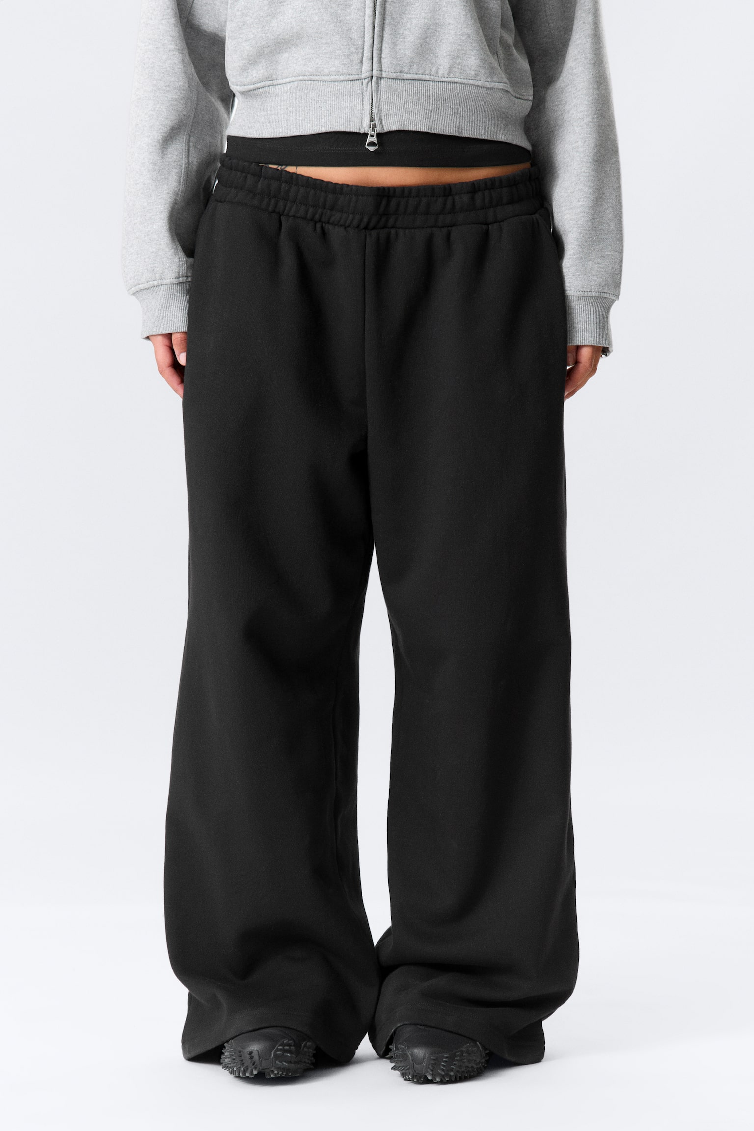 Loose Long Heavyweight Sweatpants - Black/Tmavohnedá/Vypraná tmavosivá/Grey Melange/Tmavomodrá/šedá - 3