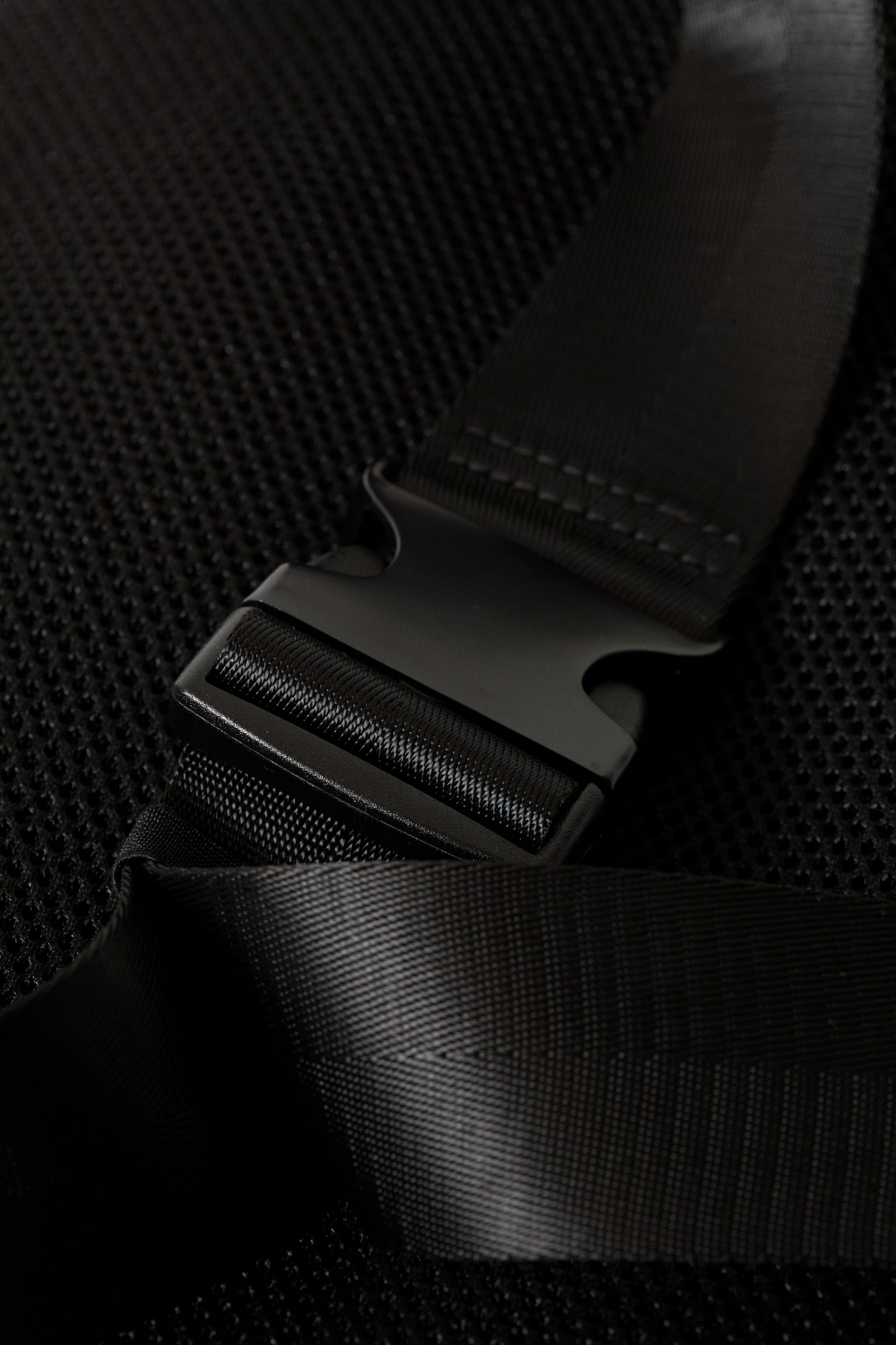 Crossbody-Umhängetasche - Schwarz - 3