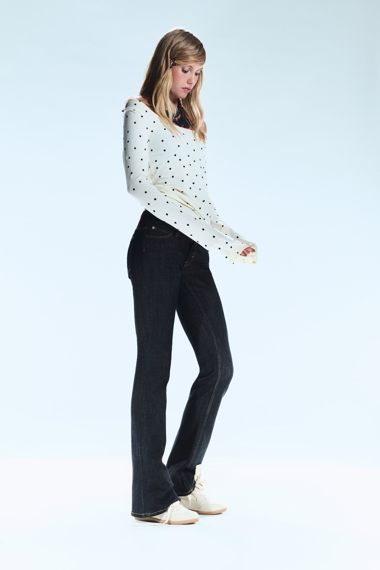 Booty Bei Low Rise Skinny Bootcut Jeans - Blue Rinse - Dunkelblau/Hellblau/Blue Moon - Mittelblau/Cloudy Blue - Mittelblau/Blue Spray - Dunkelblau/Star Blue - Dunkelblau/Black Spray - Schwarz/Hellblau/Waschung "Black Top" - 5