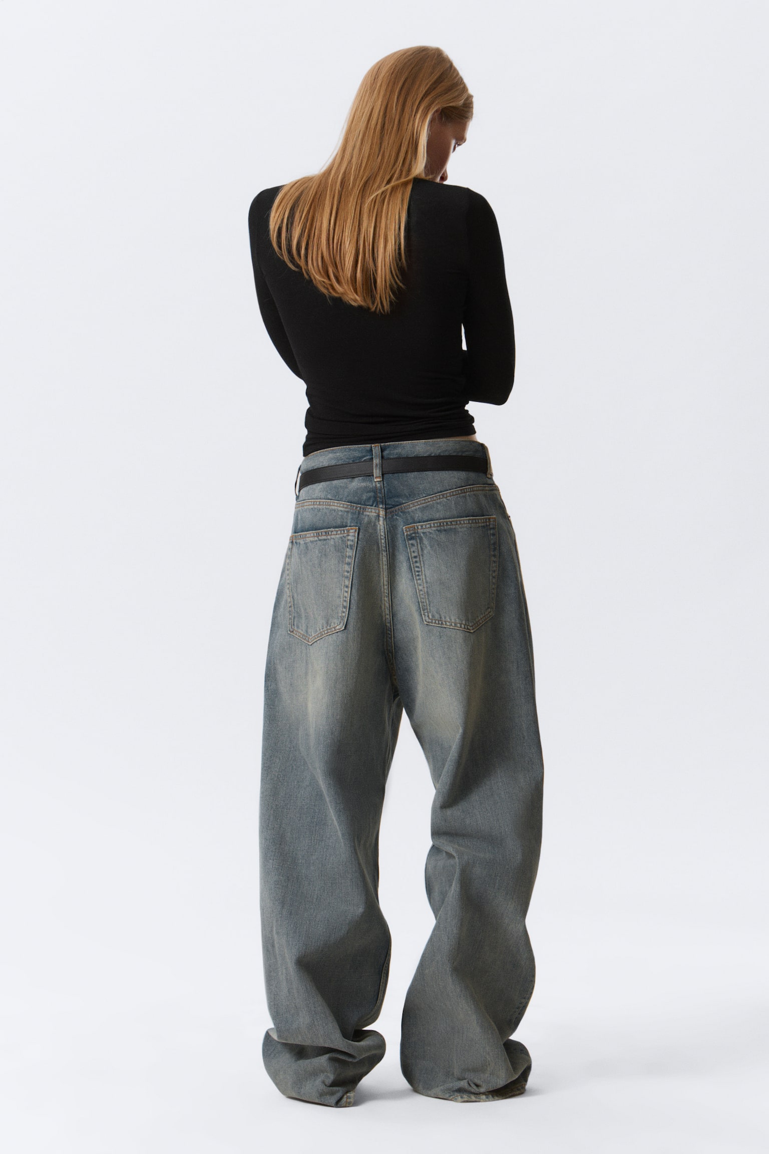 Astro Mid Rise Loose Baggy Leg Unisex Jeans - Arizona Blue - Medium Blue/Chelsea Black - Black/Kimberley Blue - Light Blue/Board Blue - Medium Blue/Blue Rinse – Donkerblauw/Blue Stream - Middelblauw/Tuned Black – Zwart/Black Rinse – Zwart/Mine Grey – Donkergrijs - 10