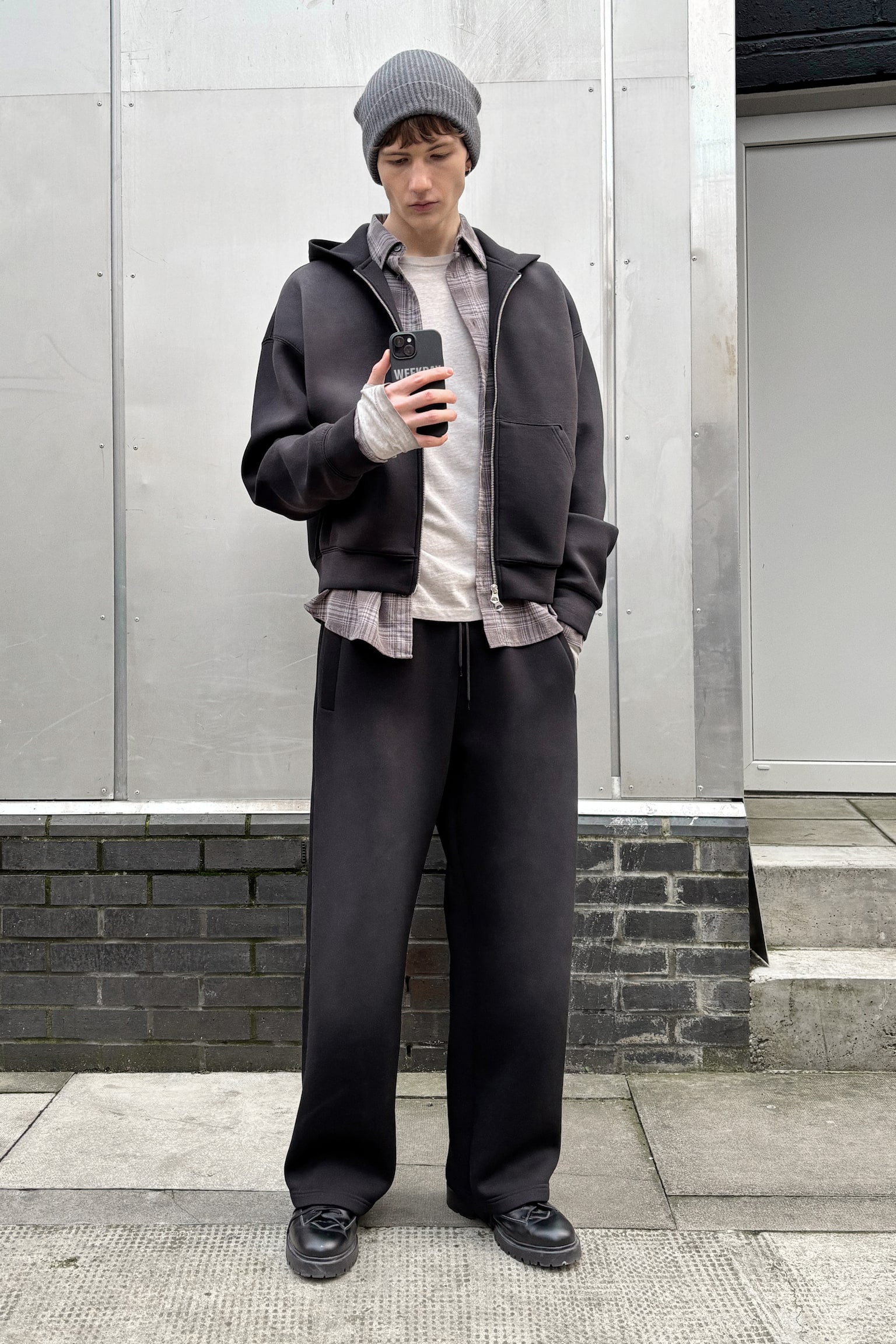 Forvaskede sweatpants i scubastof - Sort/Forvasket mørkebrun - 1