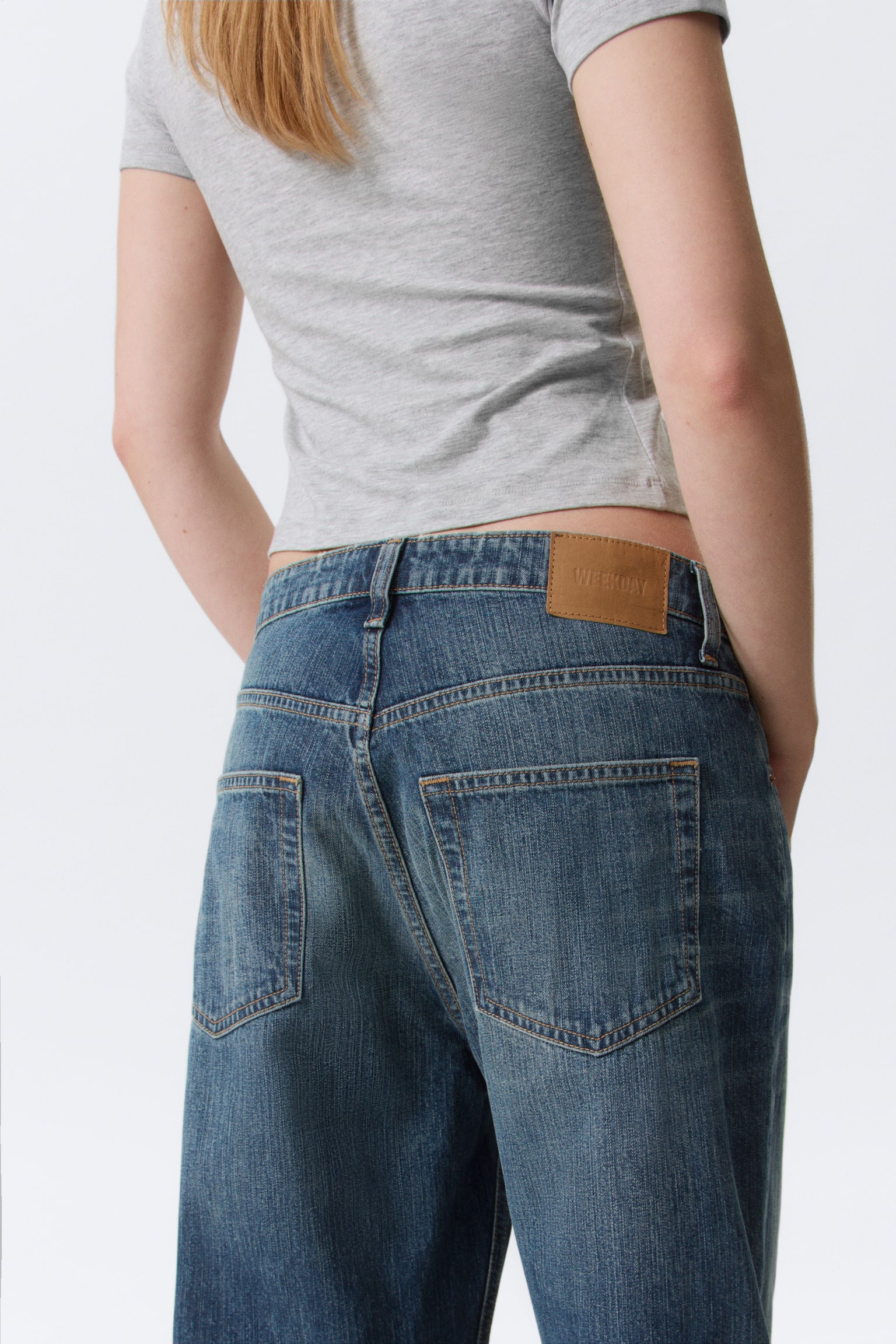 Missy Low Rise Loose Straight Leg Jeans - Blue Hymn - Mittelblau/Blue Rinse - Dunkelblau/Dusky Black - Schwarz/Tuned Black - Schwarz/Pandora Blau - Dunkelblau/Notus Blue - Hellblau/Mountain Blue - Mittelblau - 7