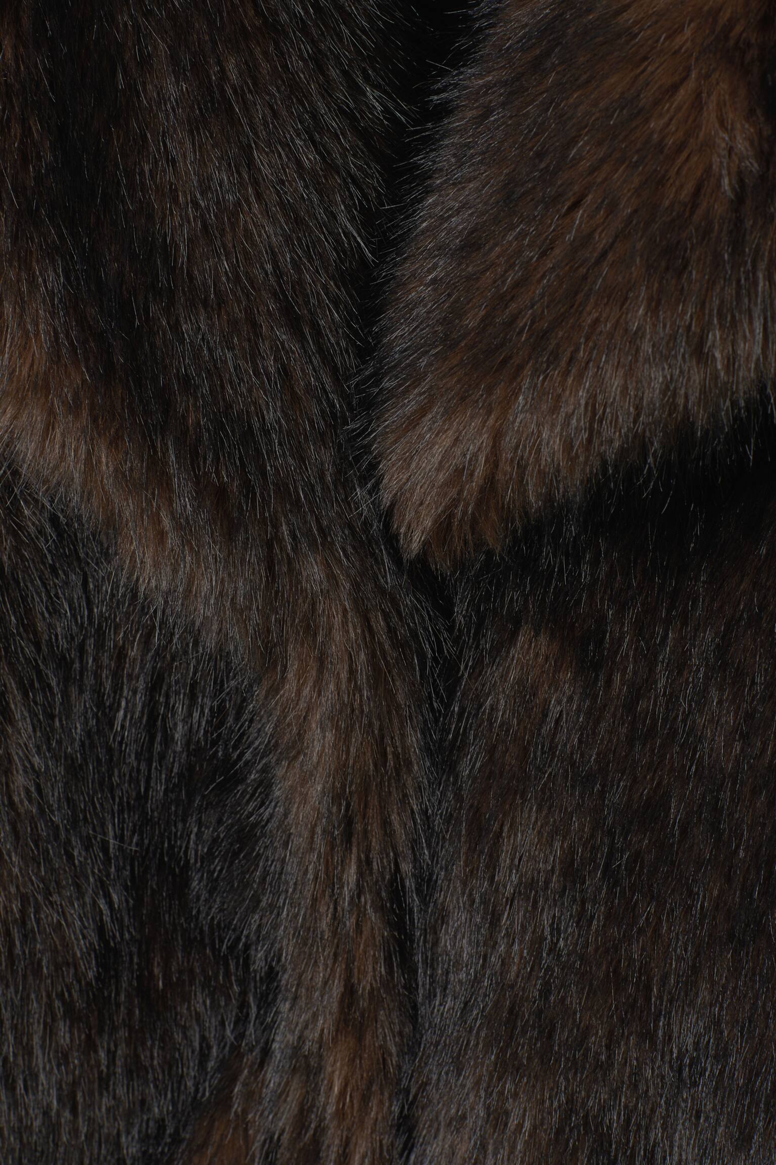 Jacke aus Kunstpelz - Dunkelbraun/Burgunderrot/Beige-braunes Leopardenmuster - 4