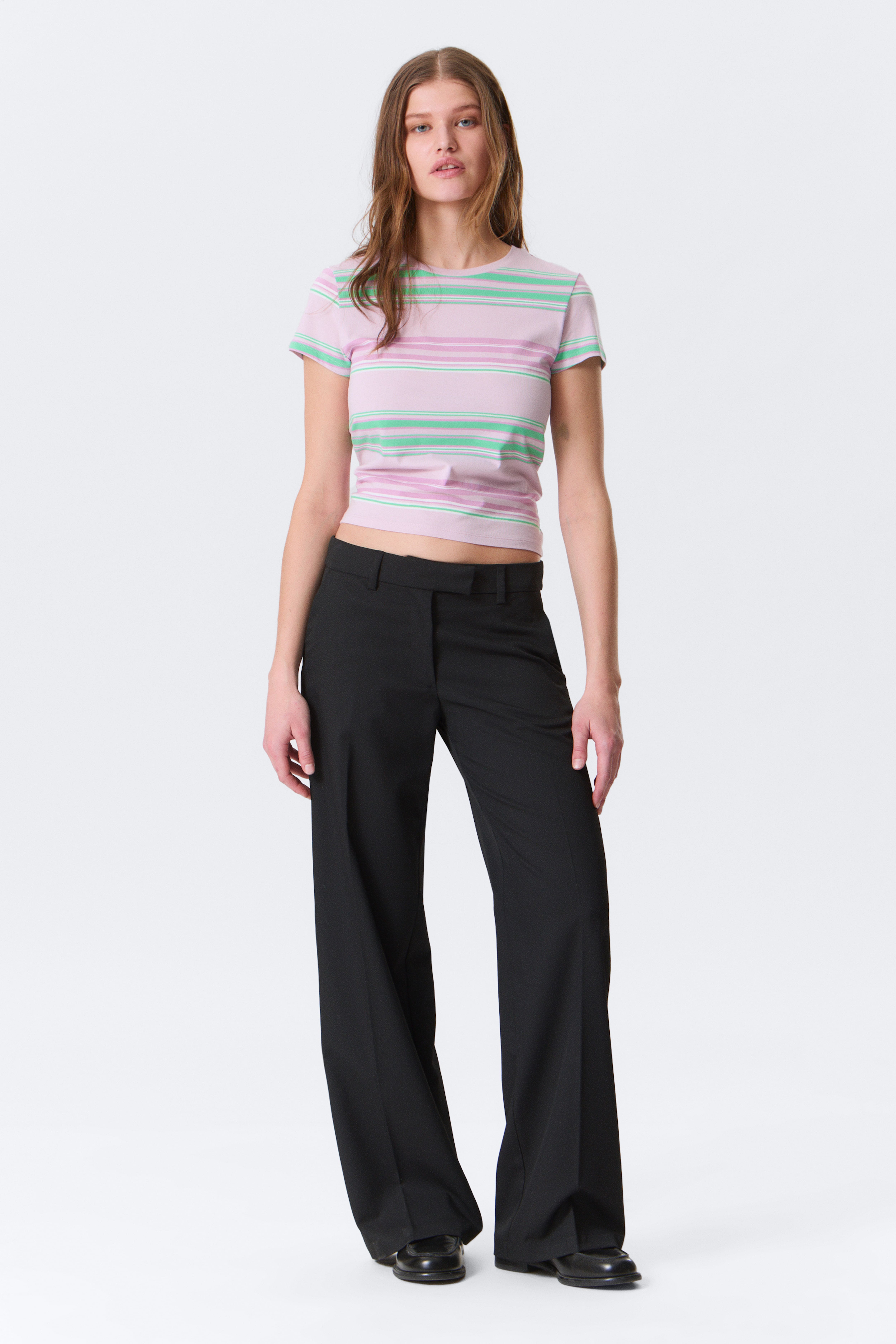 Anzughose mit niedriger Bundhöhe - Schwarz/Grau meliert mit Nadelstreifen/Graubraun mit Nadelstreifen/Dunkelgrau - Glitzerstreifen/Schwarz/Brauner Nadelstreifen