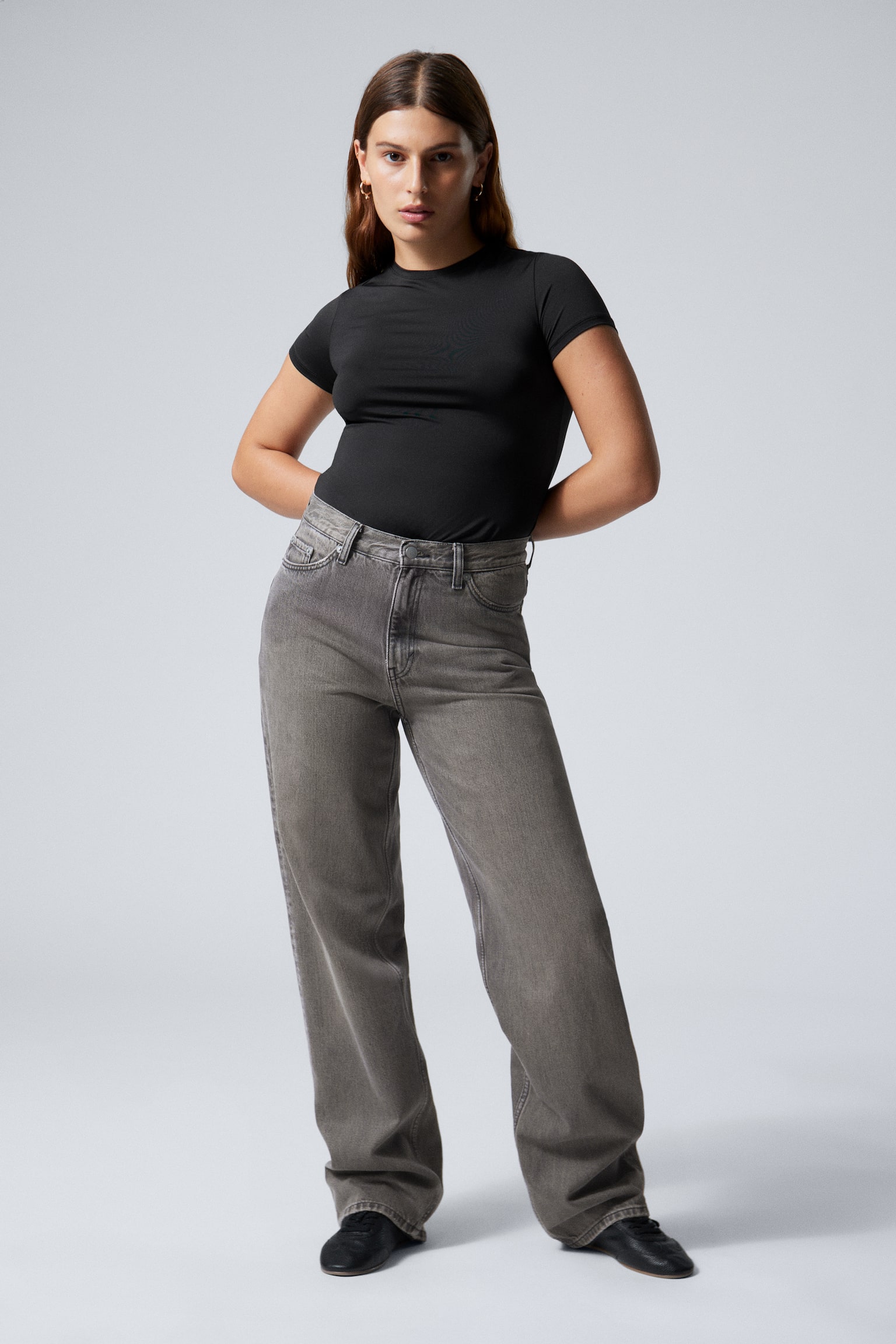 Rail Mid Rise Loose Wide Leg Jeans - Clay Grey - Grey/Blue Rinse - Dark Blue/Deep Ocean Blue - Dark Blue/Jackpot Blue - Medium Blue/Current Blue - Dark Blue/Tide Blue - Light Blue/Trove Blue - Medium Blue/Misty Grey - Light Grey/Ink Black - Black/Seventeen Blue - Medium Blue - 1