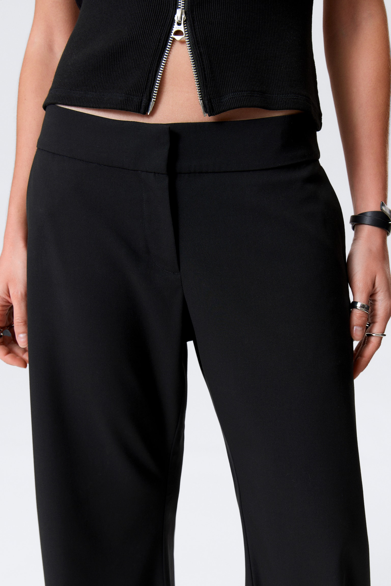 Nízke voľné barelové nohavice - Čierny/Tmavosivá melírovaná - 6