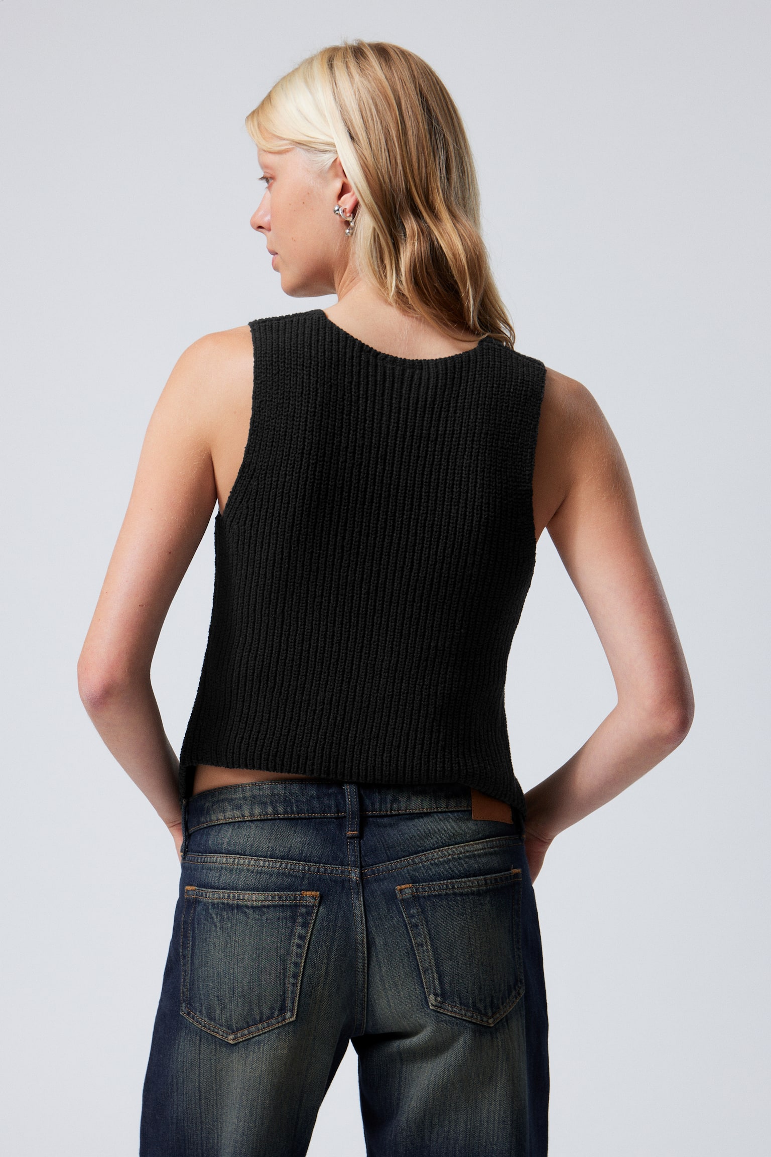 Slim Knitted Vest - Black/Light Dusty Beige - 3