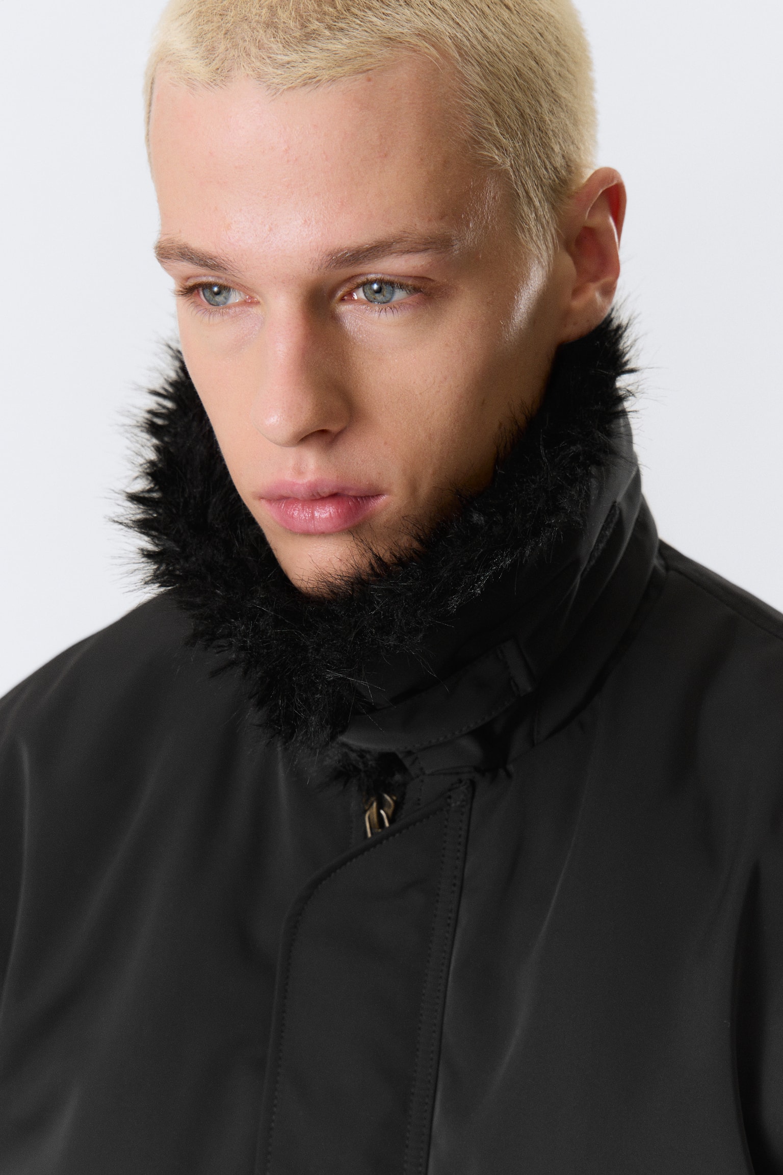 Φαρδύ Μπουφάν Bomber με Γιακά από Συνθετική Γούνα - Μαύρο - 3