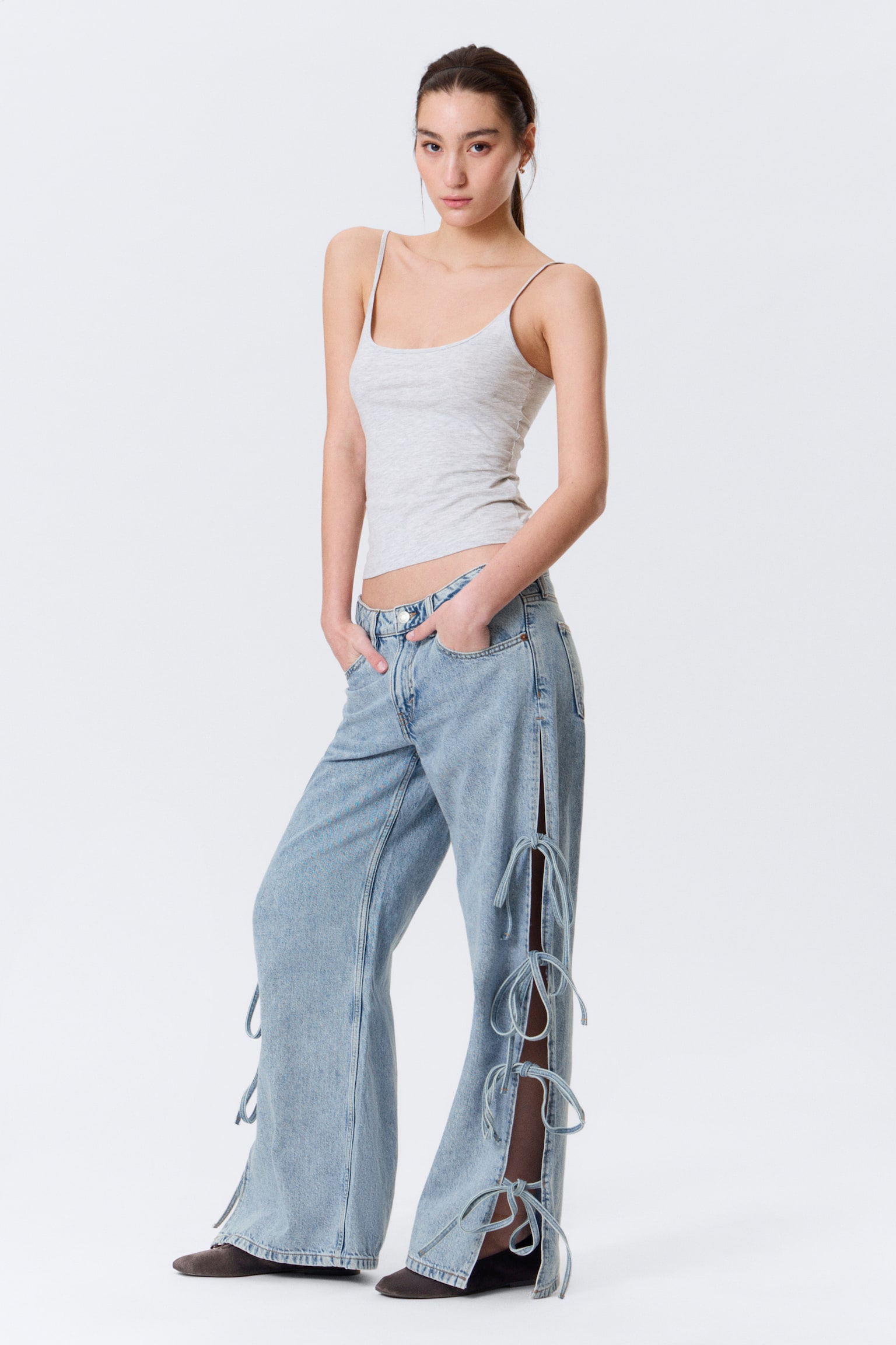 Imoo Low Waist Loose Wide Leg Bow Jeans - Mid Blue - Mellanblå - 1
