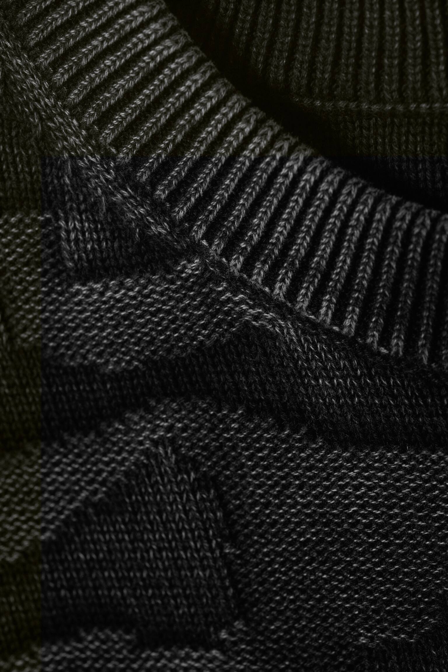 Oversized Baumwollstrickpullover mit Grafik - Schwarz - 4