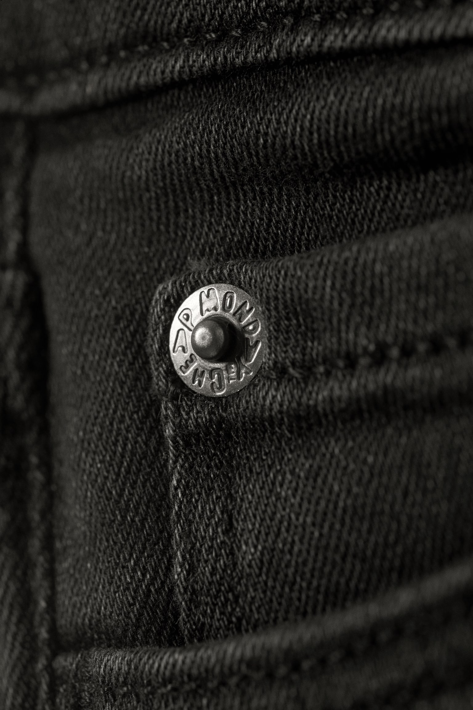 Booty Bei Low Rise Skinny Bootcut Jeans - Black Spray - Schwarz/Blue Moon - Mittelblau/Hellblau/Blue Rinse - Dunkelblau/Blue Spray - Dunkelblau/Black Moon - Grau/Star Blue - Dunkelblau/Cloudy Blue - Mittelblau/Hellblau/Waschung "Black Top" - 4