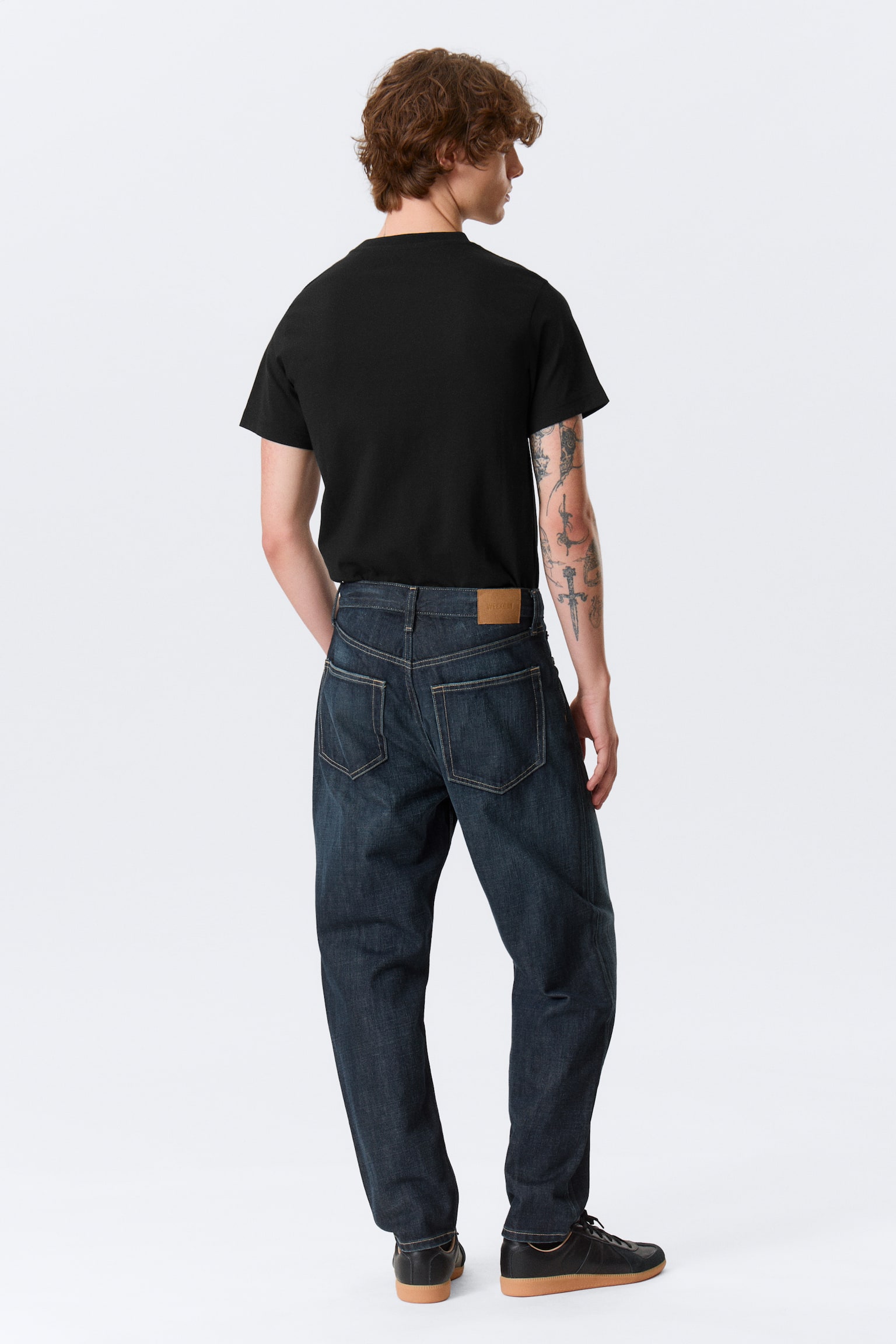 Jeans Ray cu Talie Medie și Picior Conic Relaxat - Bleumarin adânc - Albastru închis/Albastru Radio - Albastru Mediu/Seventeen Blue - Albastru Mediu/Tuned Negru - Negru - 3