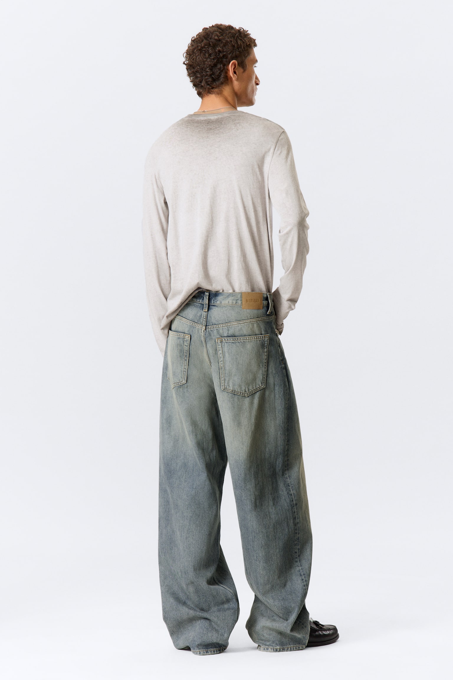 Astro Mid Rise Loose Baggy Leg Unisex Jeans - Arizona Blue - Medium Blue/Chelsea Black - Black/Kimberley Blue - Light Blue/Board Blue - Medium Blue/Blue Rinse – Donkerblauw/Blue Stream - Middelblauw/Tuned Black – Zwart/Black Rinse – Zwart/Mine Grey – Donkergrijs - 8