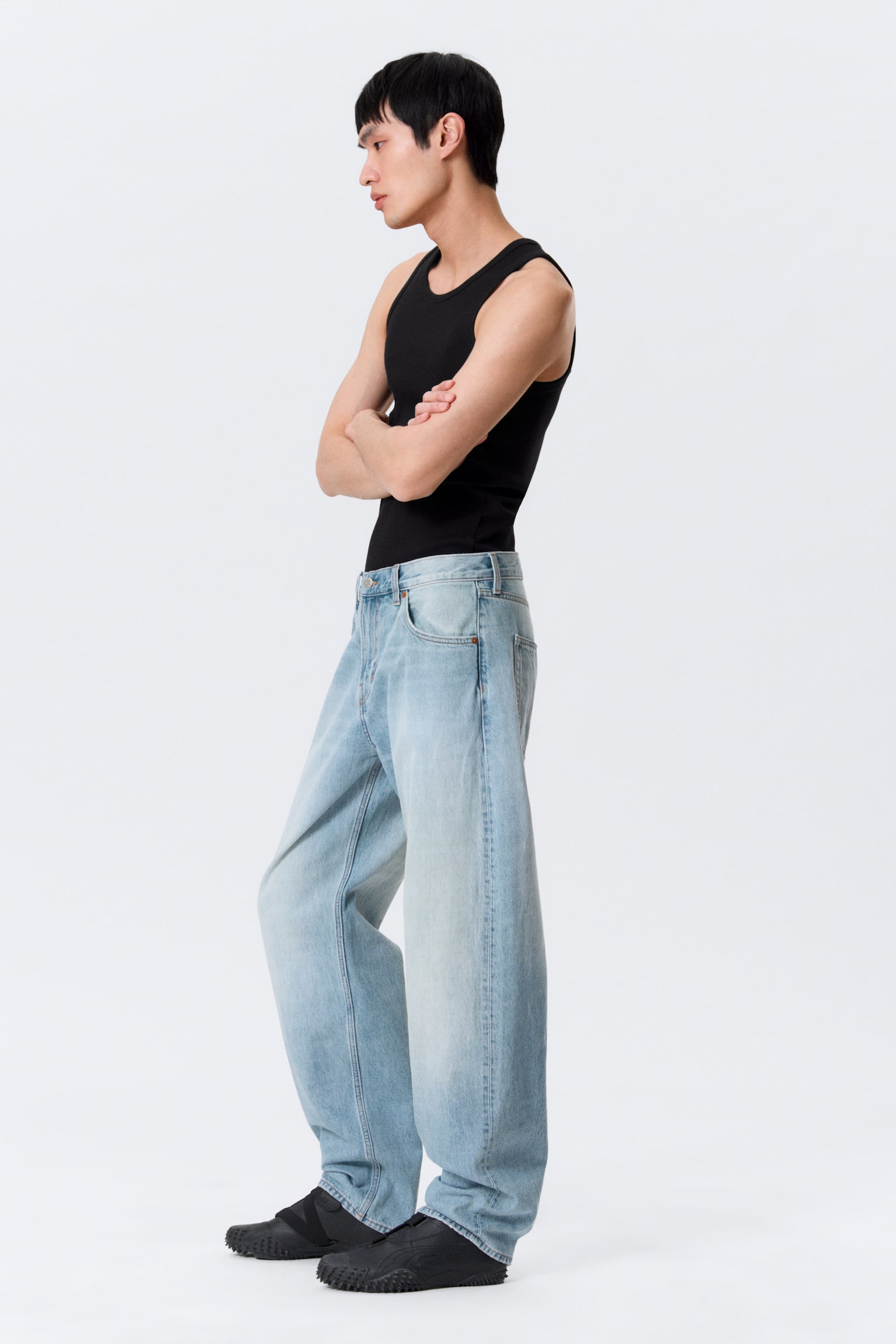 Nebula Mid-Rise Loose Barrel Leg Unisex Jeans - Kimberley Blue – lyseblå/Chelsea Black - Sort/Blue Rinse – mørkeblå - 3