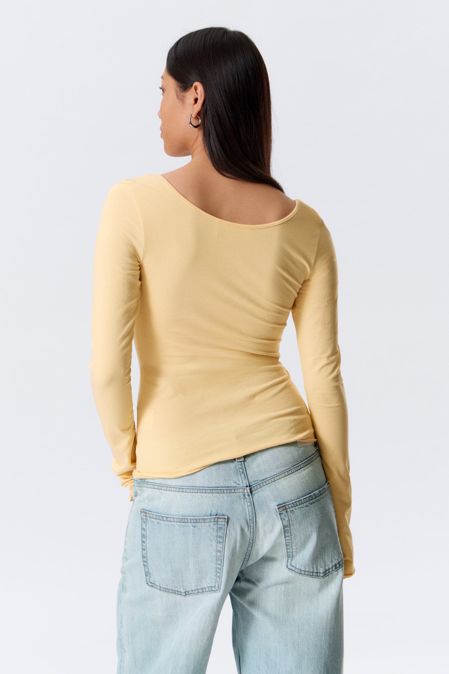 Langærmet tætsiddende top med rund hals - Lysegul/Beige/sort stribet/Brun/Lyserød/Brun Stribet/Hvid/Gråmeleret/Pink & Burgundy Stripes/Sort-hvide striber - 4