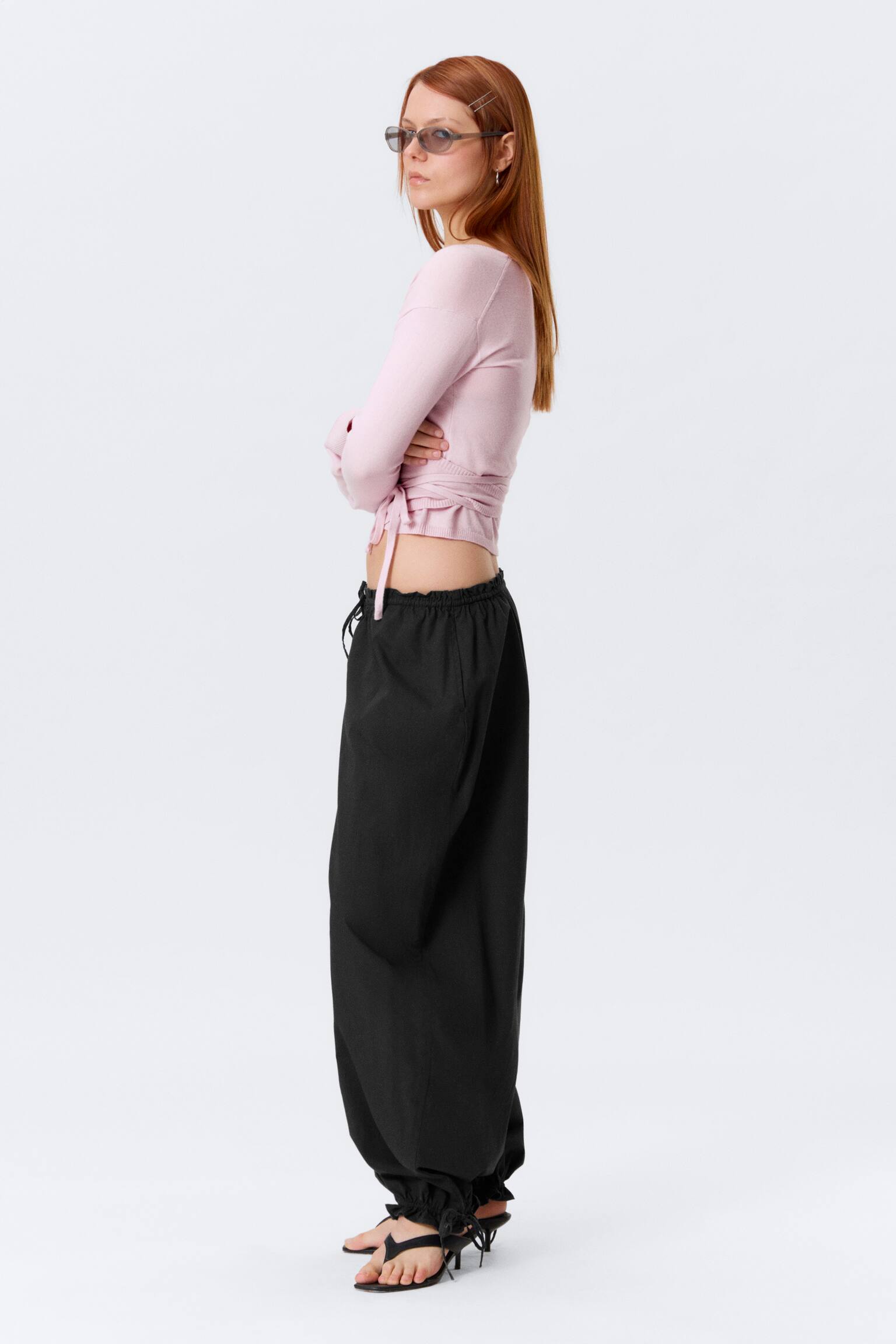 Low Rise Ruched Drawstring Trousers - Schwarz/Offwhite/Helles Khakigrün - 5