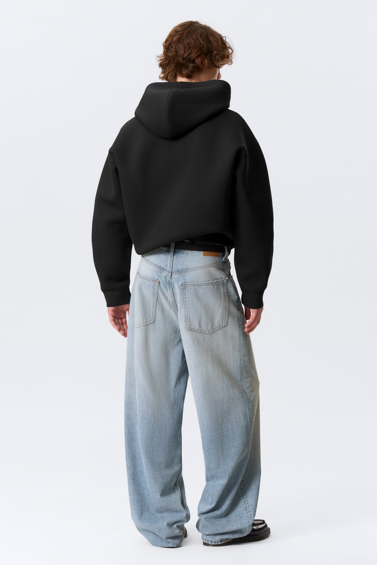 Astro Mid Rise Loose Baggy Leg Unisex Jeans - Kimberley Blue - Hellblau/Chelsea Black - Schwarz/Board Blue - Mittelblau/Arizona Blue - Mittelblau/Tuned Black - Schwarz/Blue Rinse - Dunkelblau/Blue Stream - Mittelblau/Black Rinse - Schwarz/Mine Grey - 7