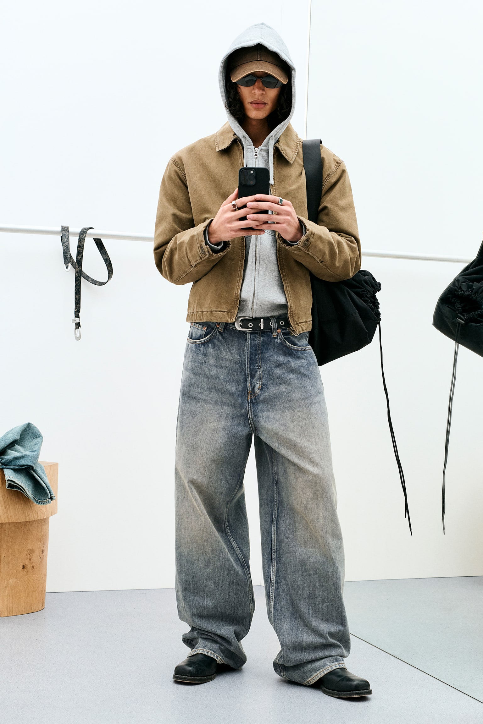 Astro Mid Rise Loose Baggy Leg Unisex Jeans - Arizona Blue - Medium Blue/Chelsea Black - Black/Kimberley Blue - Light Blue/Board Blue - Medium Blue/Blue Rinse – Donkerblauw/Blue Stream - Middelblauw/Tuned Black – Zwart/Black Rinse – Zwart/Mine Grey – Donkergrijs - 4