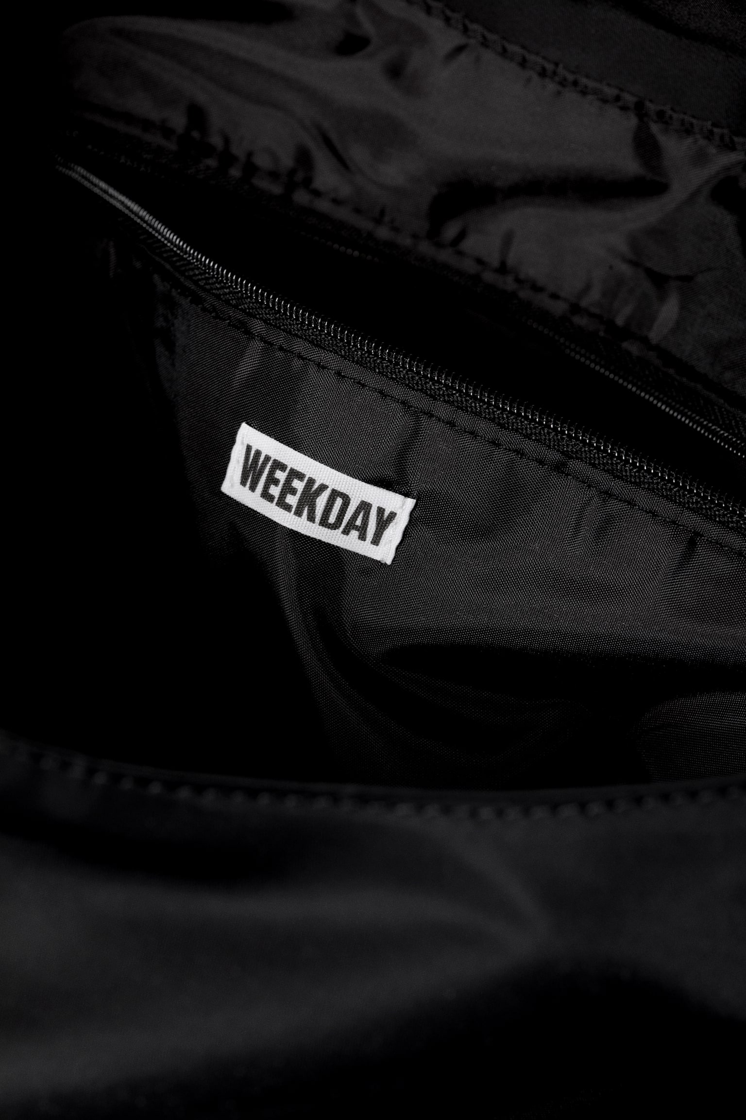 Střední ležérní ramenní taška s klipem - Černá - 5