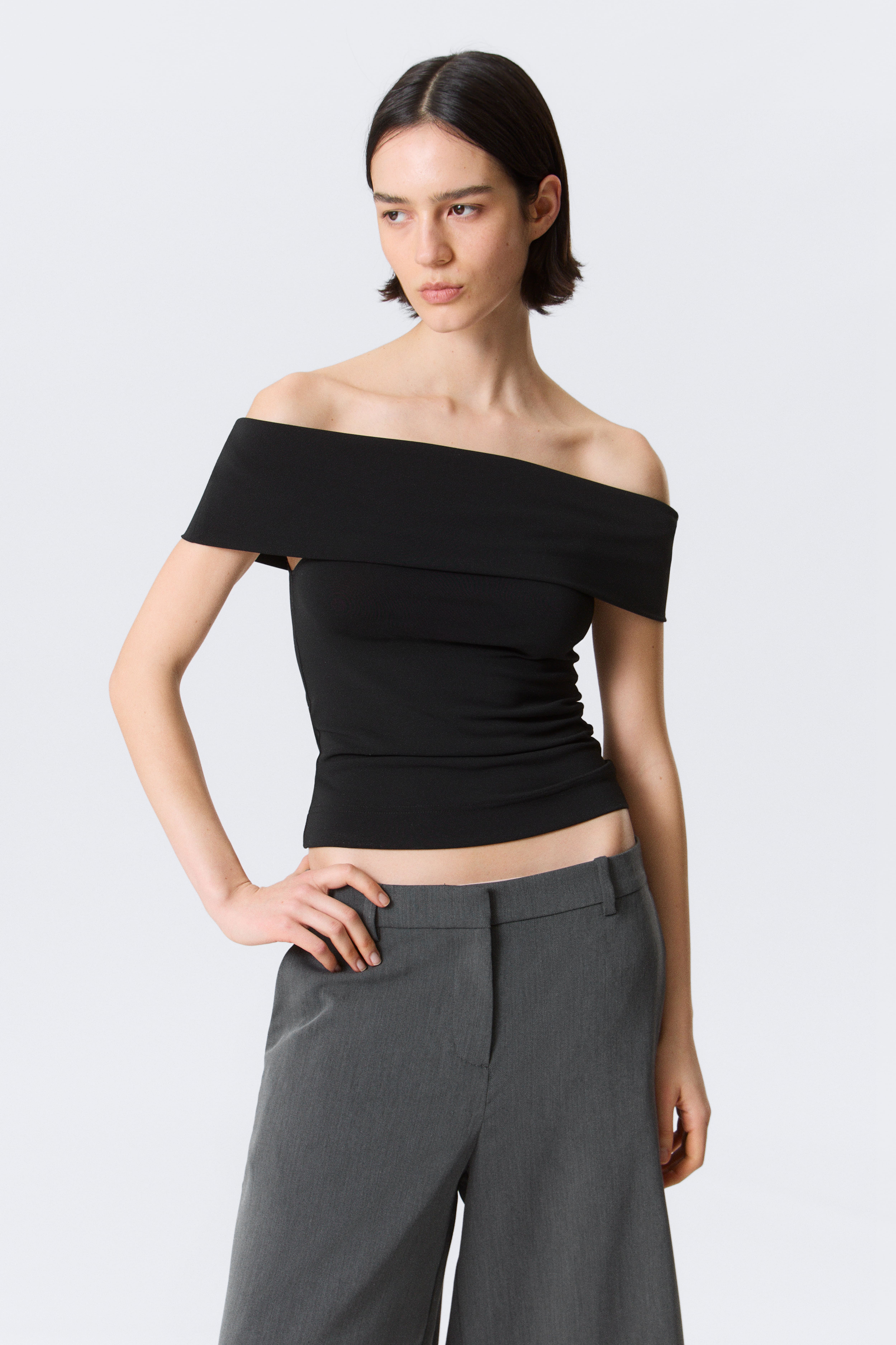 Top aderente senza spalline - Nero