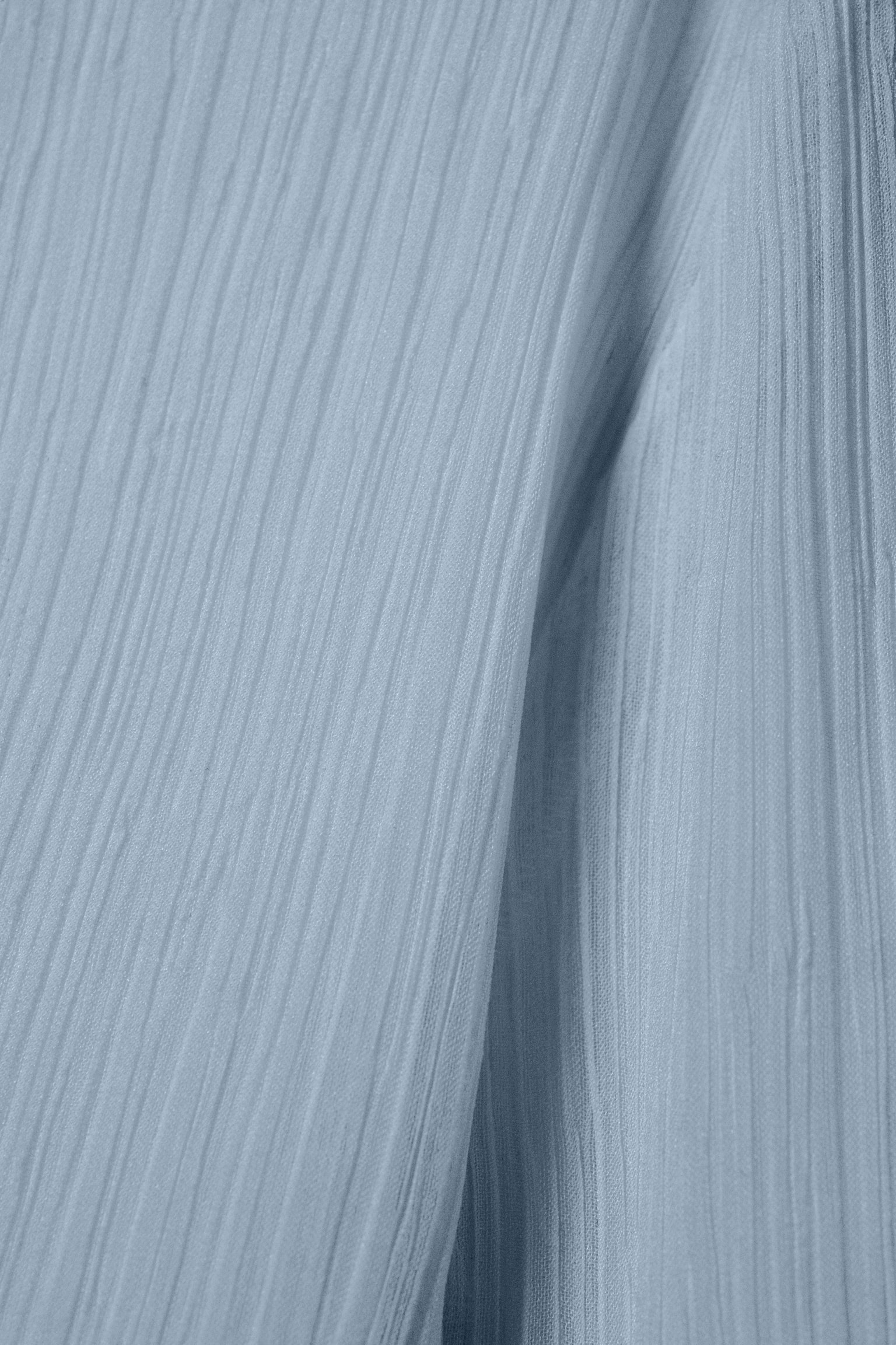 Διάφανη μπλούζα με λαιμόκοψη και φαρδιά μανίκια - Ανοιχτό Σκουρόχρωμο Μπλε/Λευκό - 2