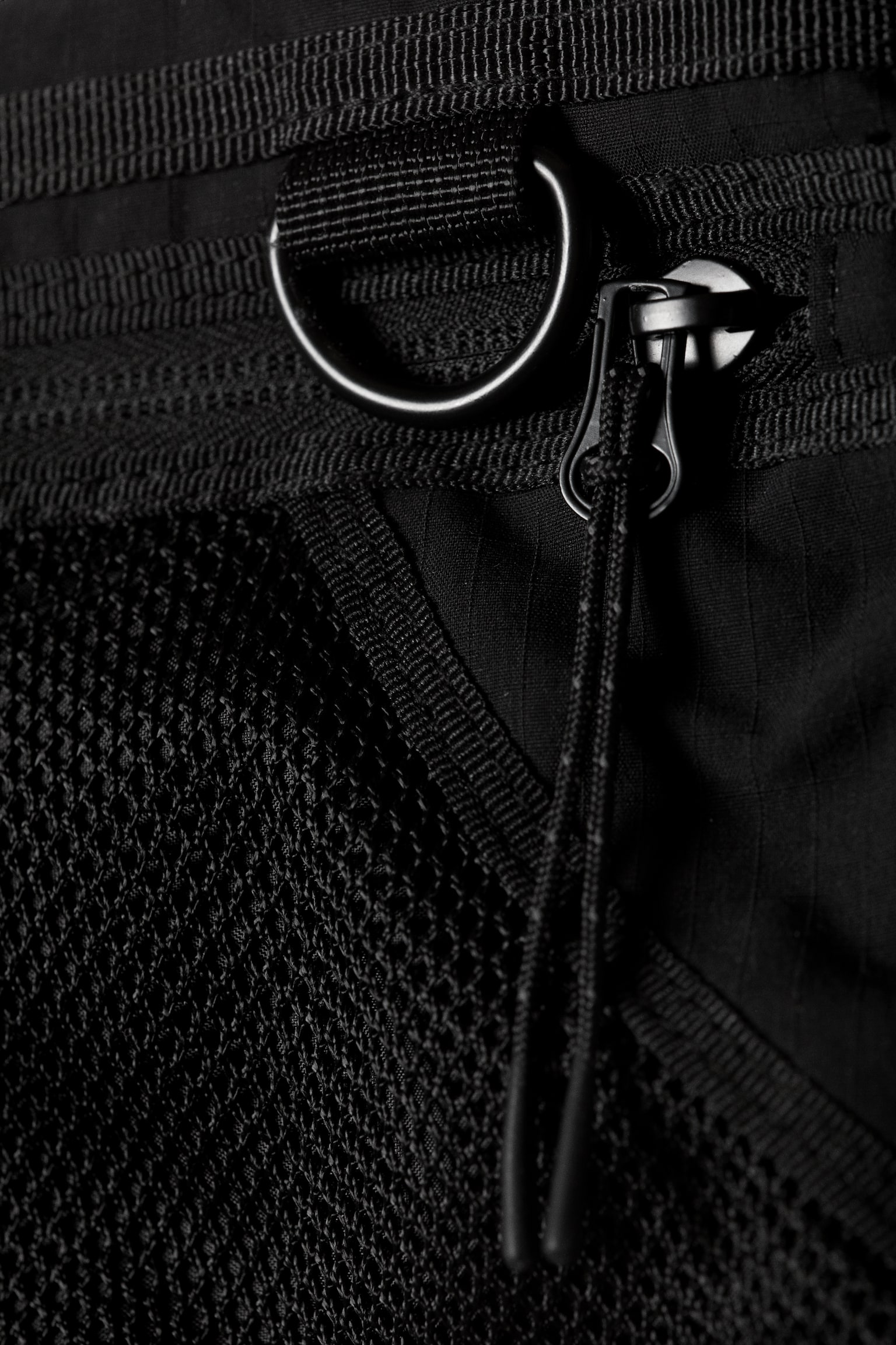 Malá úžitková crossbody taška - Čierna - 3