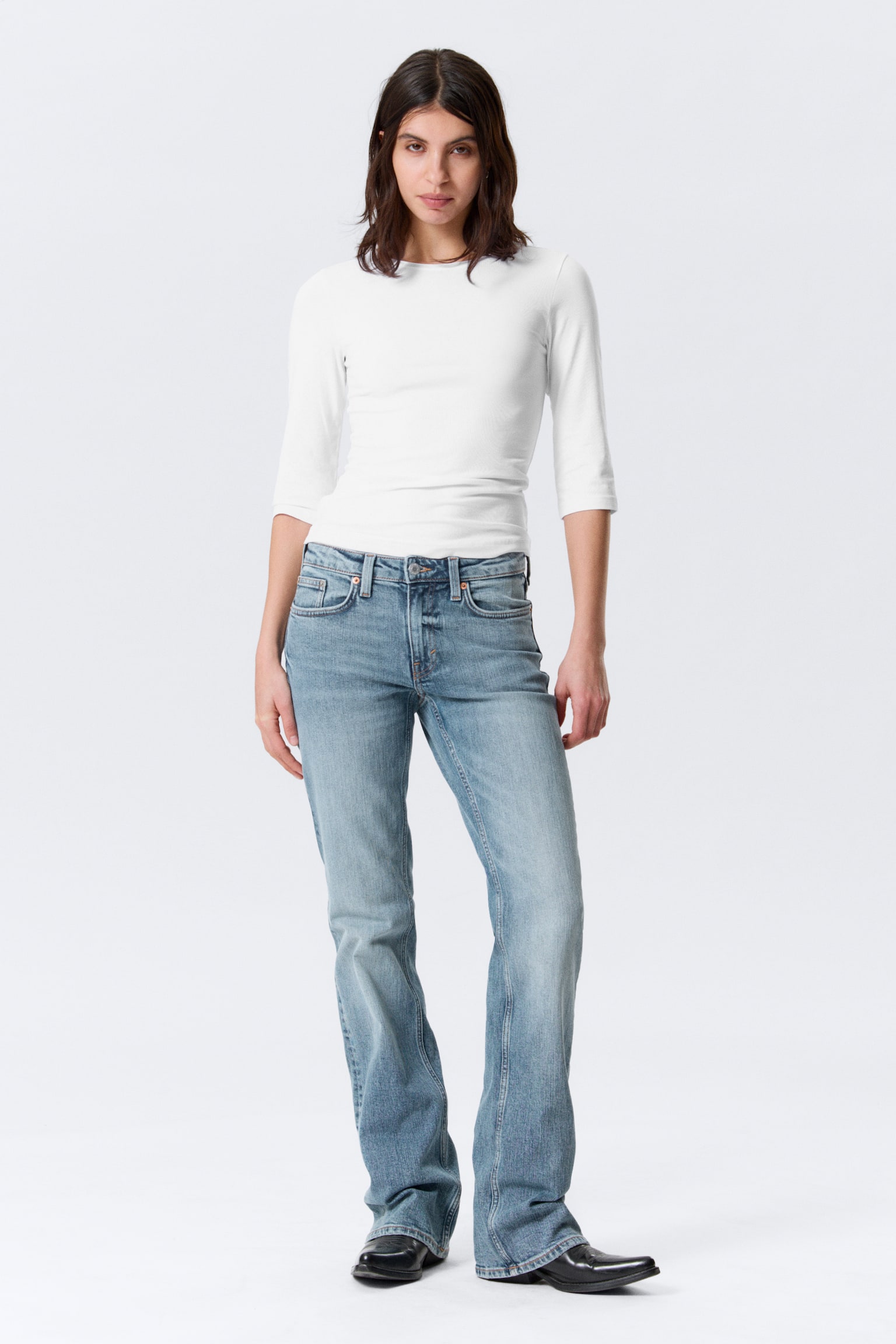 Tettsittende topp med trekvart ermer - Hvit/Svart/Lyseblå - 3