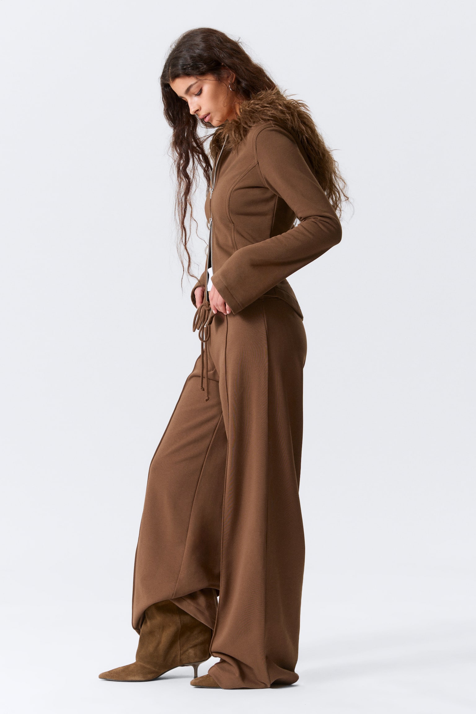 Low Rise Loose Wide Leg Sweatpants - Brown - 1