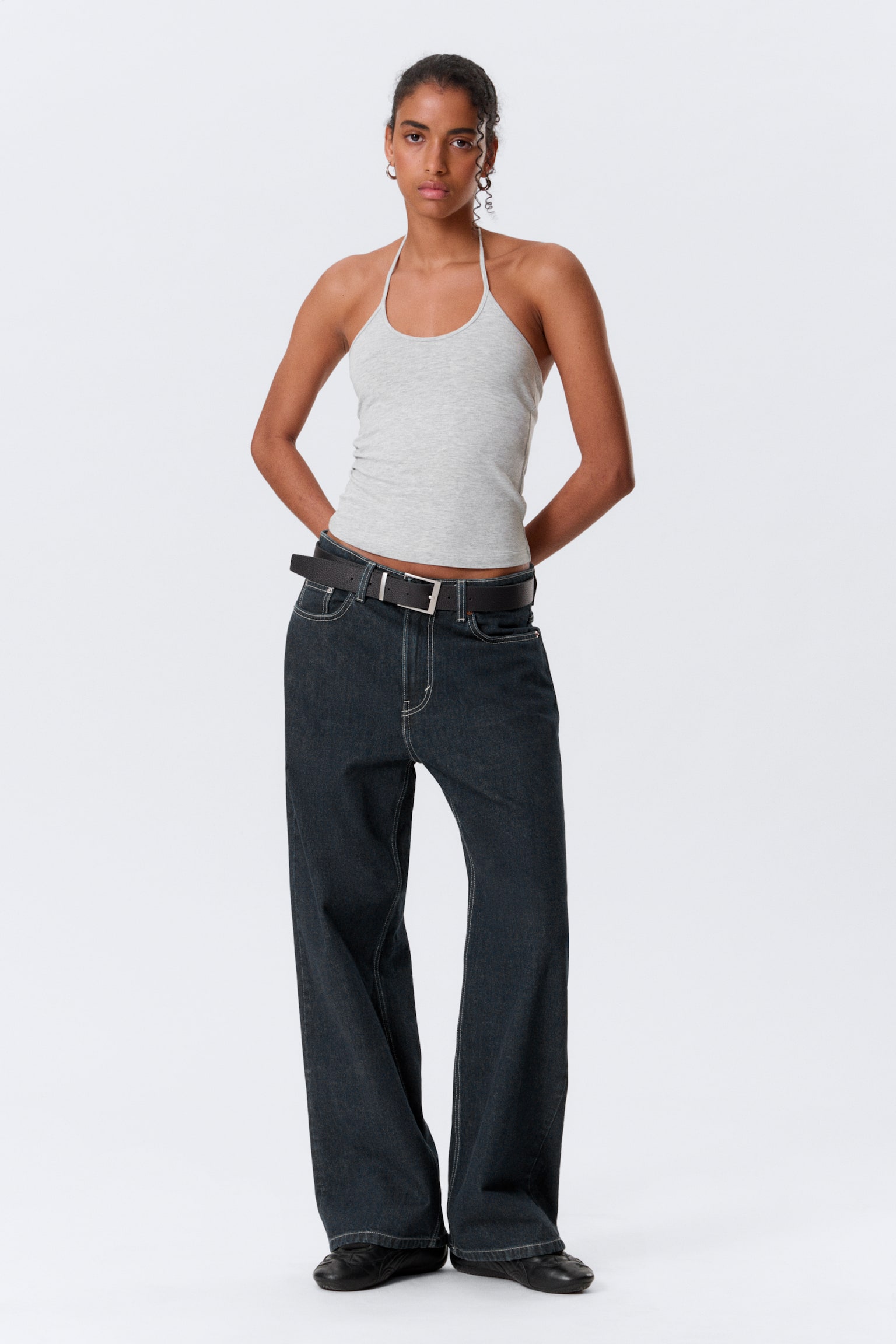 Missy Low Rise Loose Straight Leg Jeans - Blue Rinse – Donkerblauw/Tuned Black – Zwart/Dusky Black - Black/Pandora Blue - Dark Blue/Notus Blue - Light Blue/Blue Hymn - Medium Blue/Mountain Blue - Medium Blue - 1