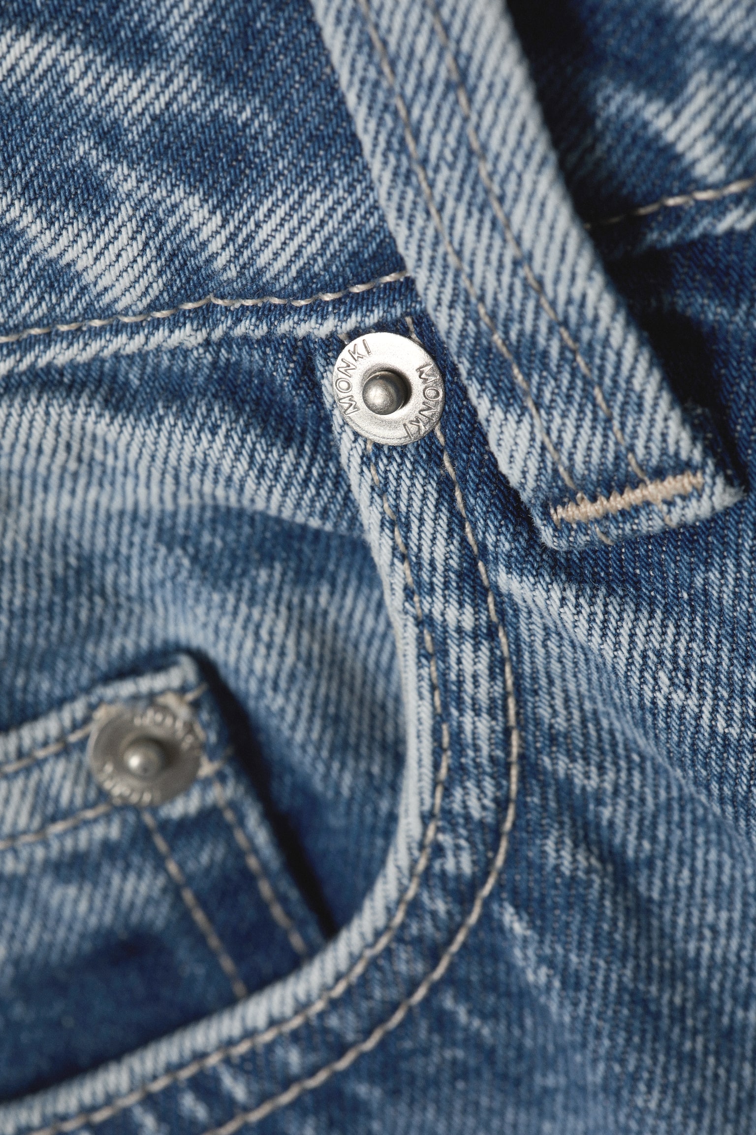 Lavtaljede løse jeans med tøndeformet ben i workwear-stil - Mid Blue – mellemblå - 5