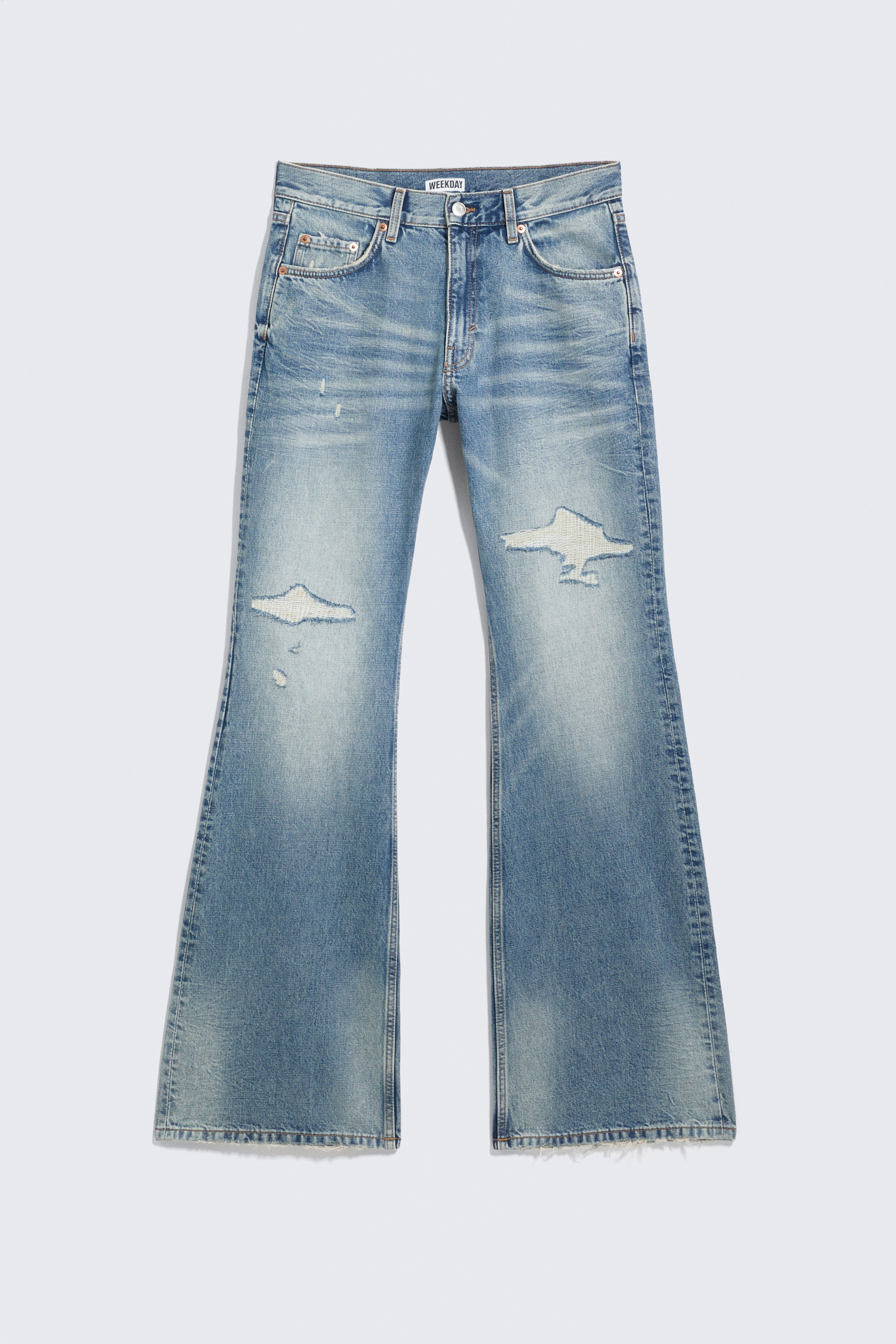 Helix Low Rise Regular Flared Leg Jeans - Sky Worn – mellemblå/Arizona Worn - Mellemblå