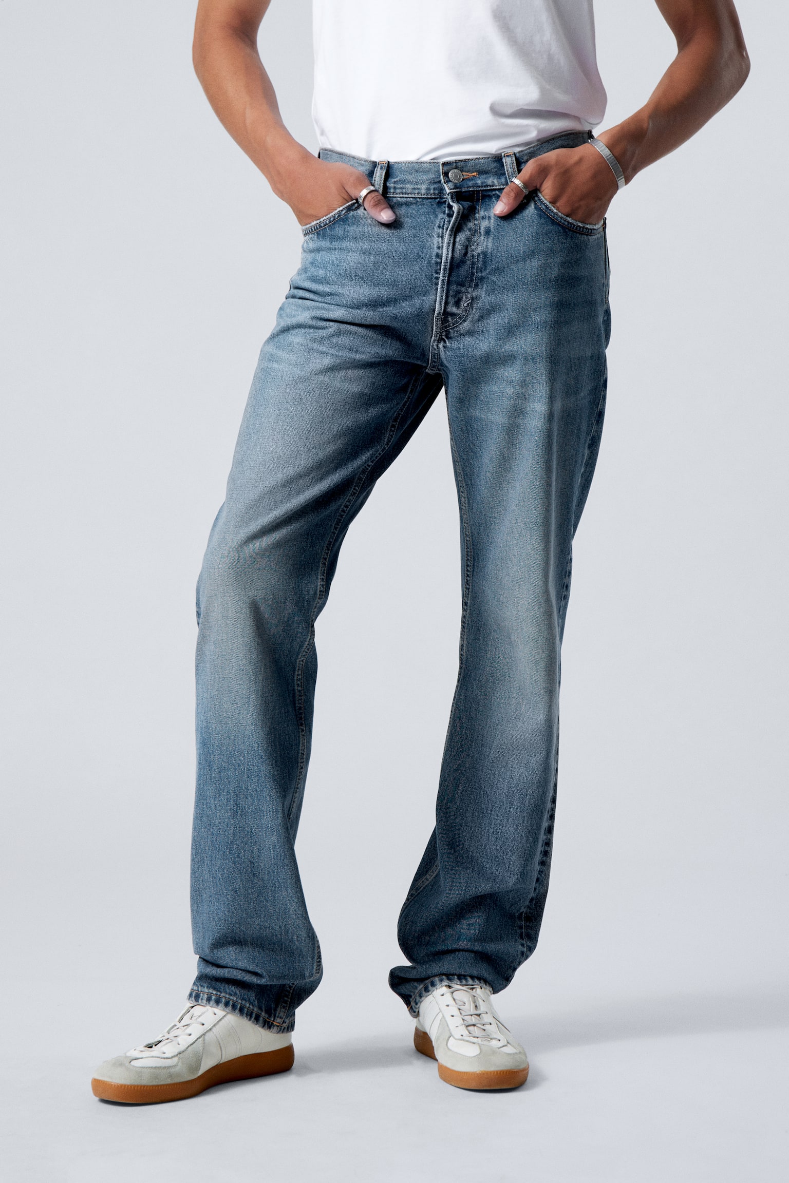 Klean Regular Straight Leg Jeans - Iron Blue - Medium Blue/Deep Night - Black/Opulent Blue - Light Blue/Tuned Black - Black - 4