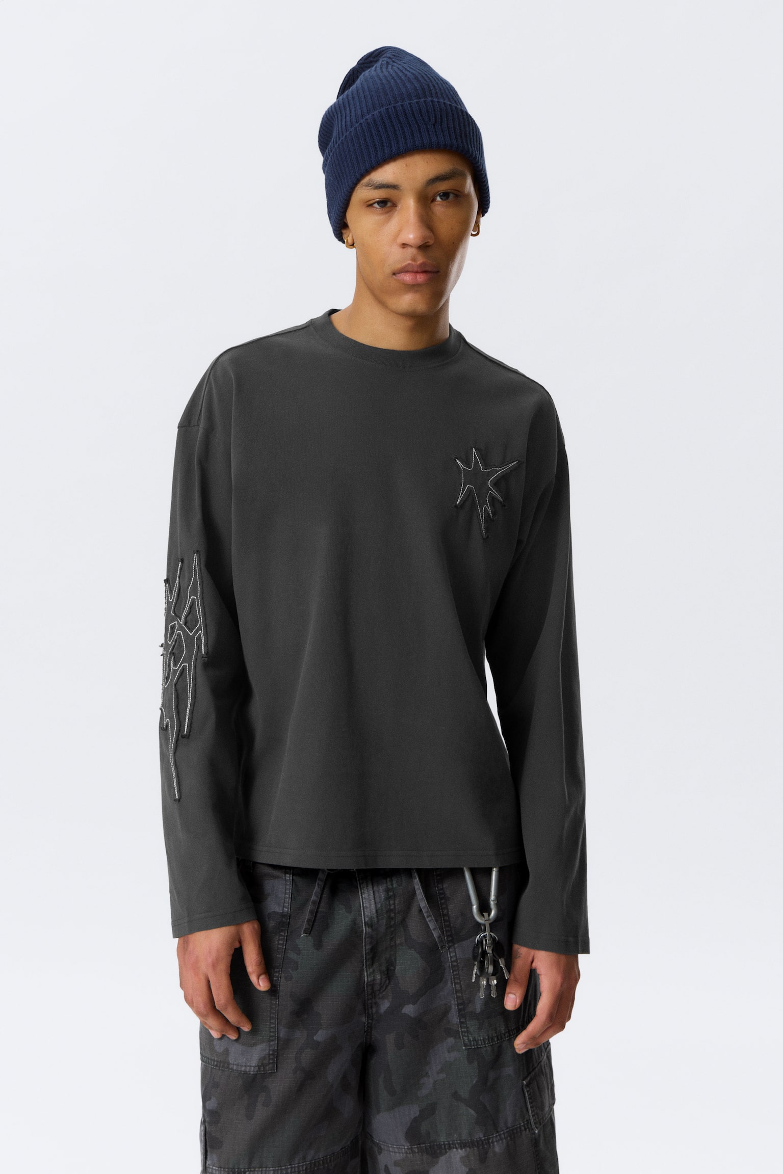 T-shirt Great boxy a maniche lunghe con grafica - Dark Grey - Tristar/Grigio scuro - Air Flame/Bianco - Skeleton Angel/Black - Midnight Nightmare/Bianco - Angry Panthers - 1