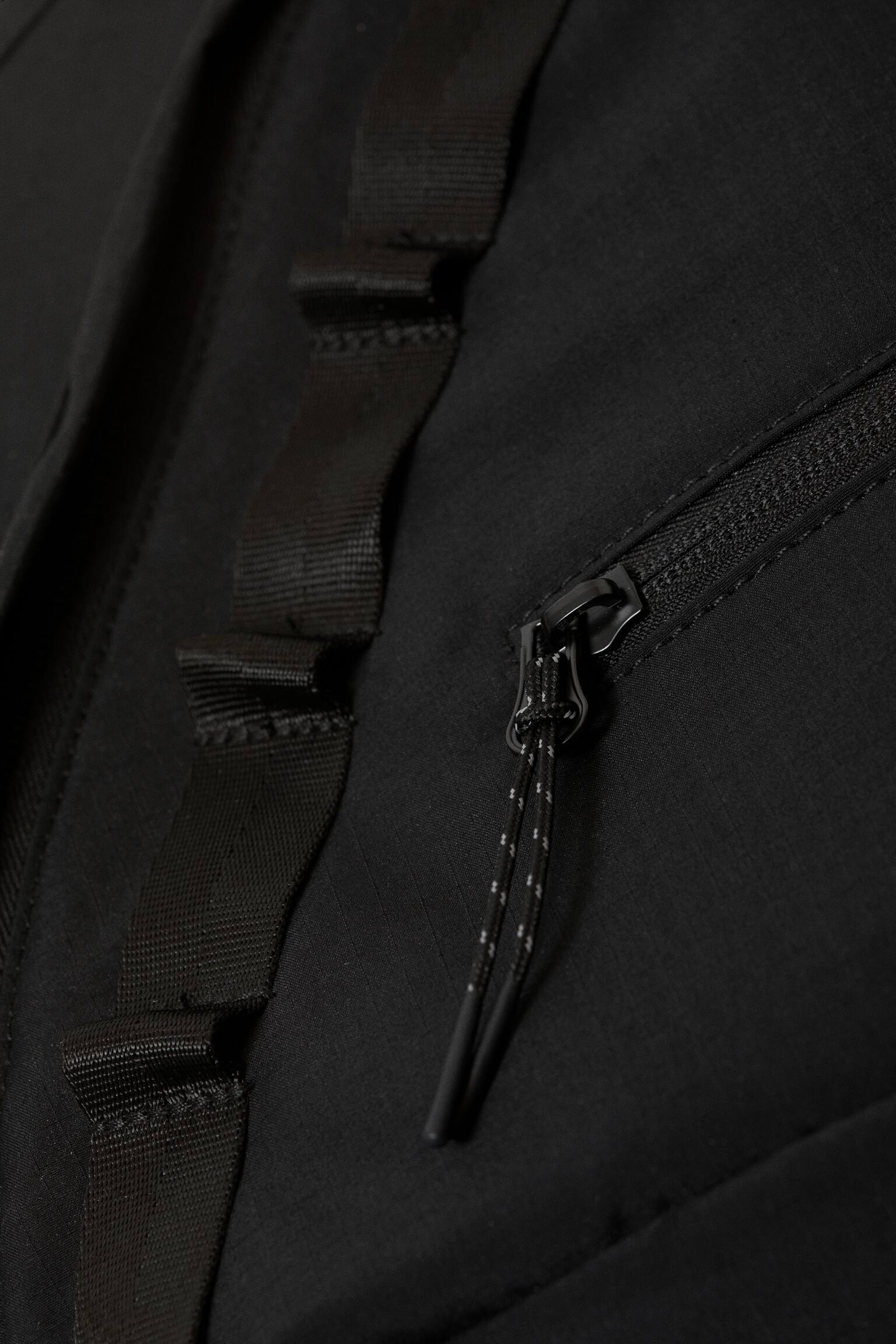 Crossbody-Umhängetasche - Schwarz - 7