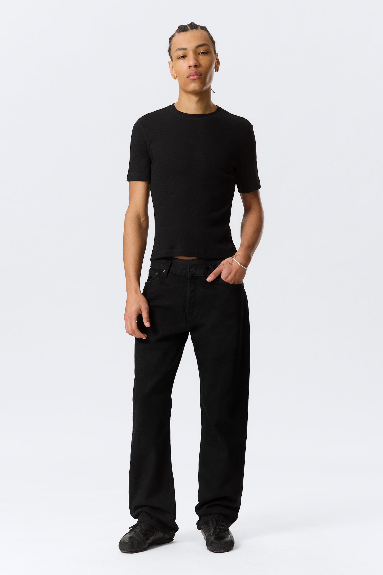 Meteor Low Waist Relaxed Straight Leg Jeans - Black Rinse - Svart/Kimberley Blue - Mellanblå/Board Blue - Mellanblå/Dusky Black - Svart - 1