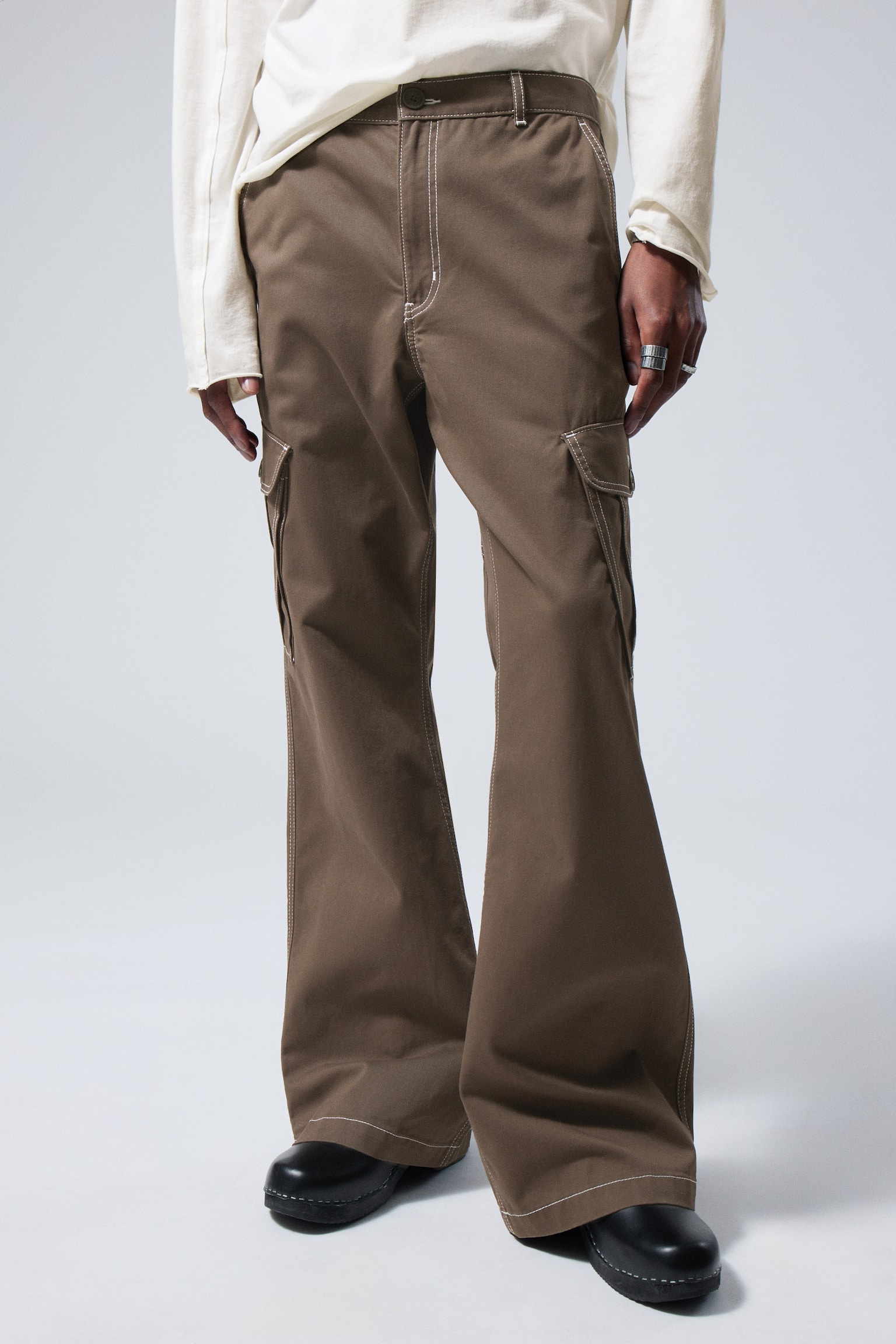 Loose Bootcut Cargo Trousers - Dark Brown - 5