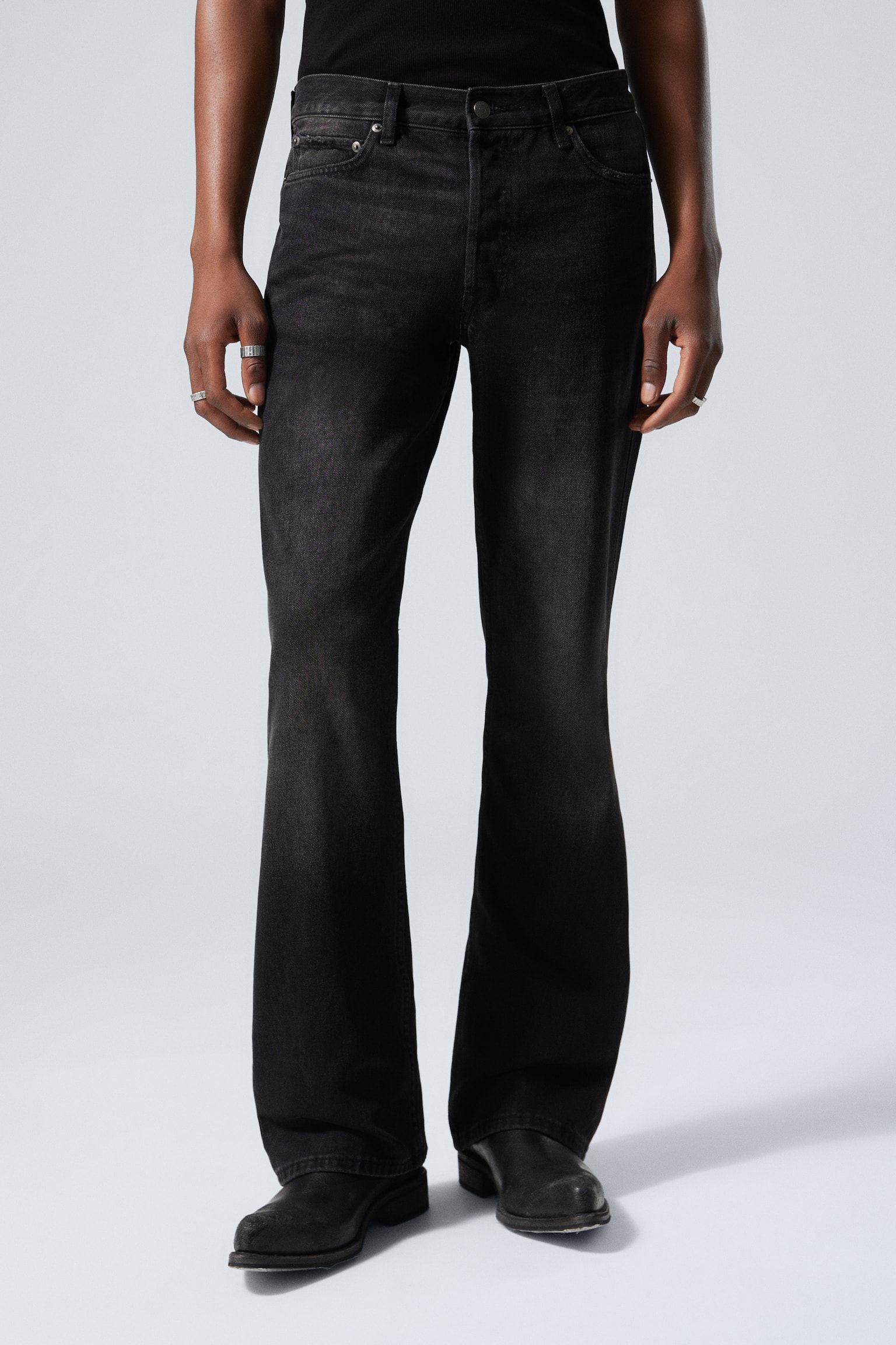 Motion Slim Bootcut Jeans - Deep Night - 3