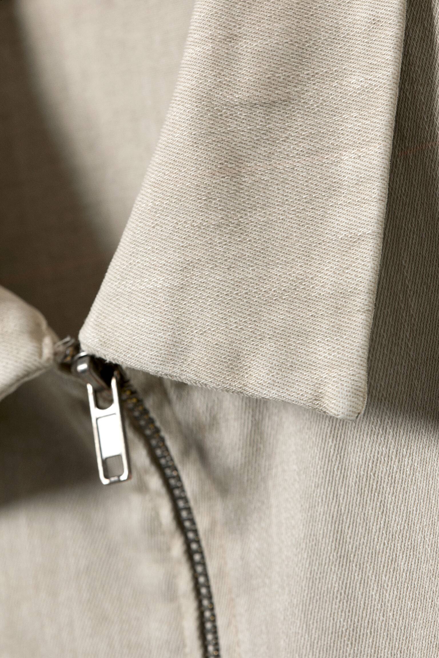 Eng anliegendes Kurzarm-Top mit Reißverschluss - Beige/Dunkelgrau meliert/Dunkelgrau/Schwarz mit Streifen/Schwarz - 5