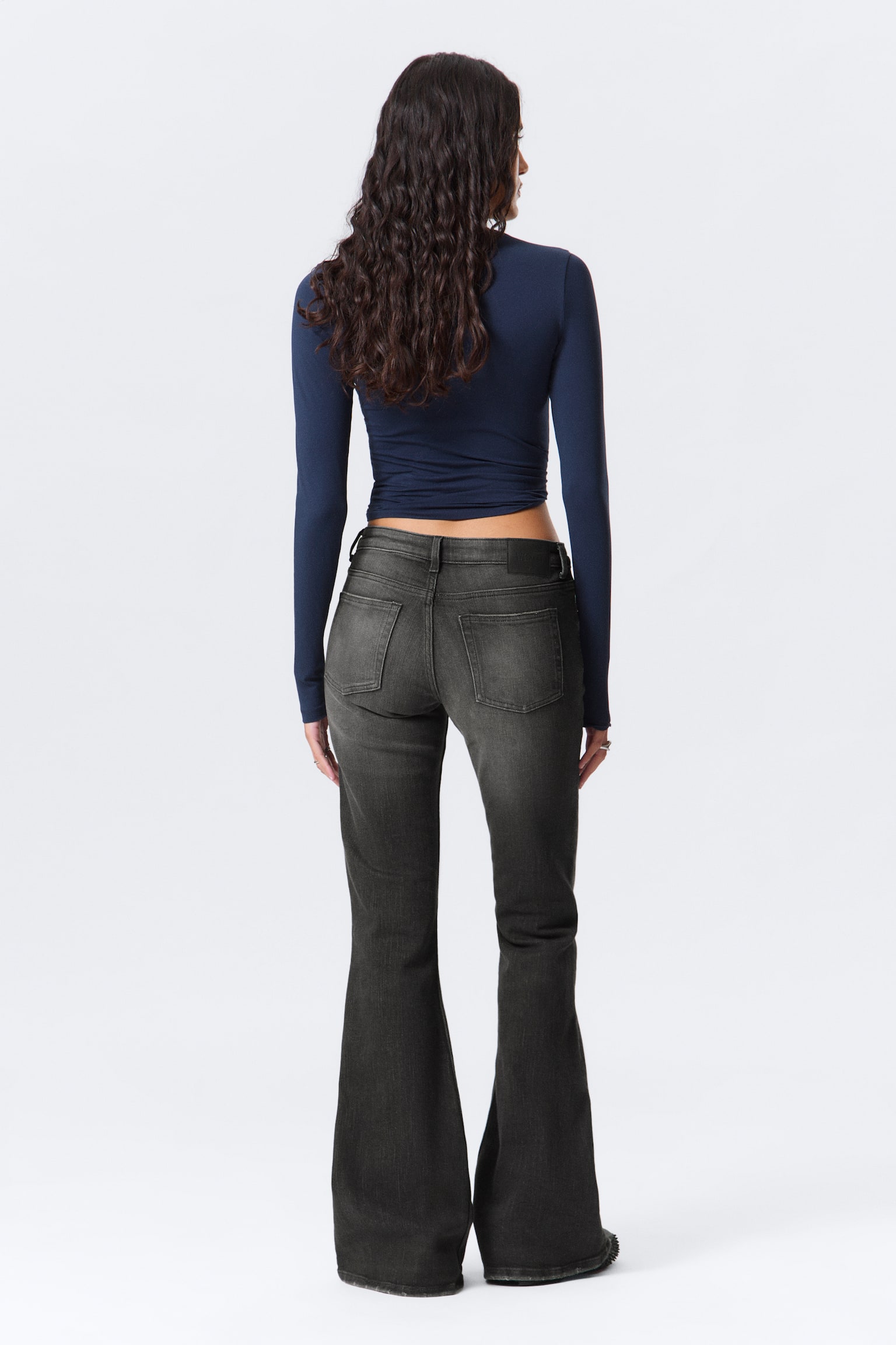 Katsumi Low Rise Slim Flared Leg Jeans - Phantom Black - Schwarz/Snow Blue - Hellblau/Lake Blue - Mittelblau/Desert Blue - Dunkelblau - 3